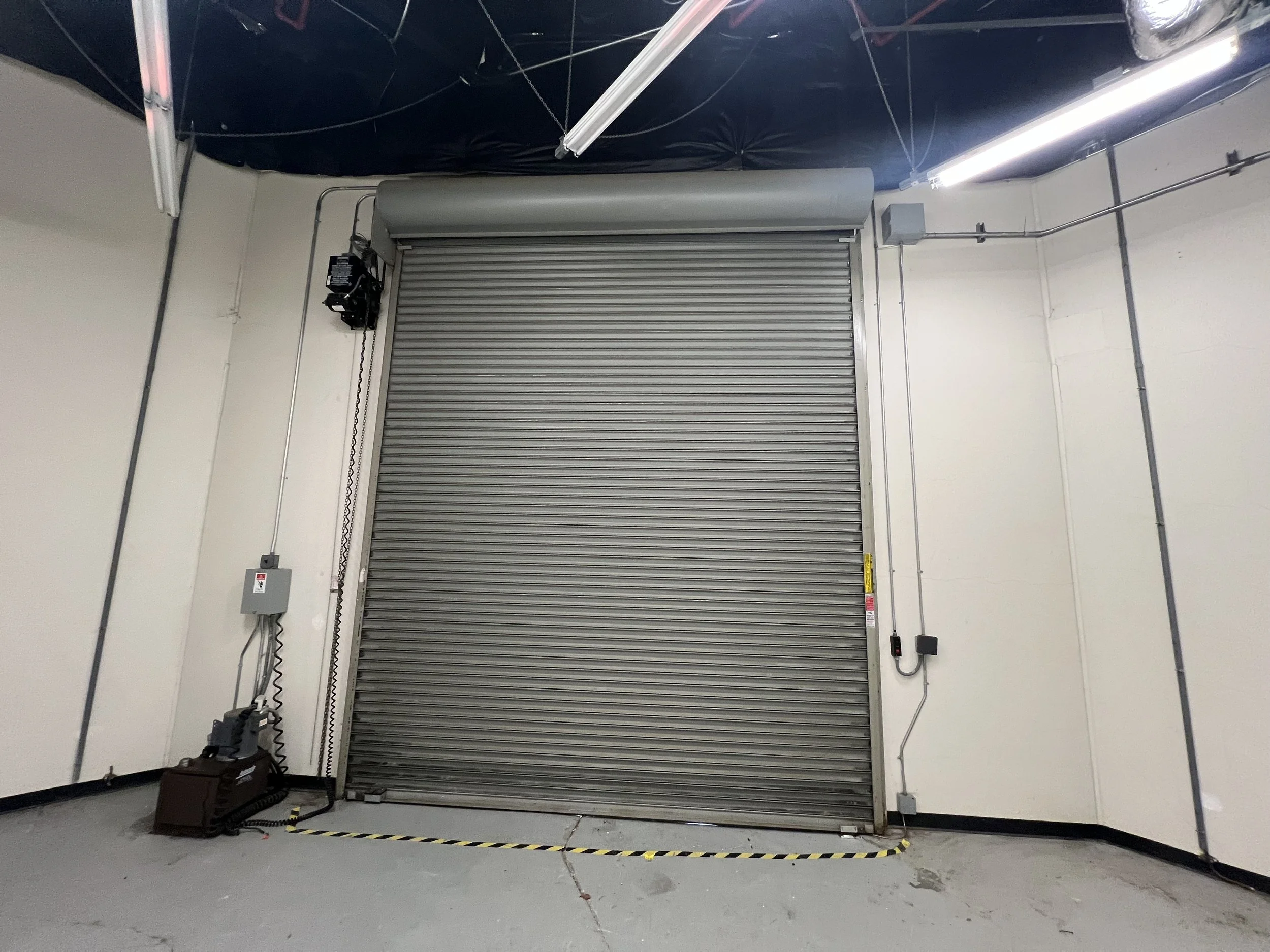 CON Rolling Door Maintenance - 32624.jpg