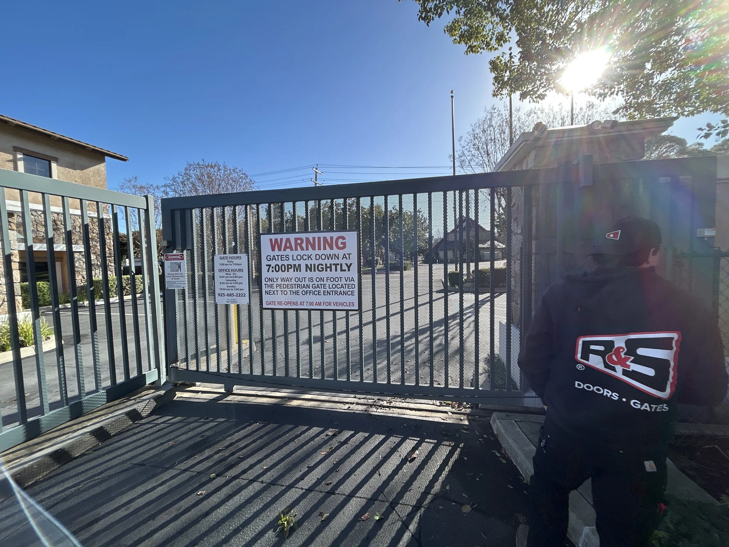 R&S Concord repaired gate not closing in Concord, CA