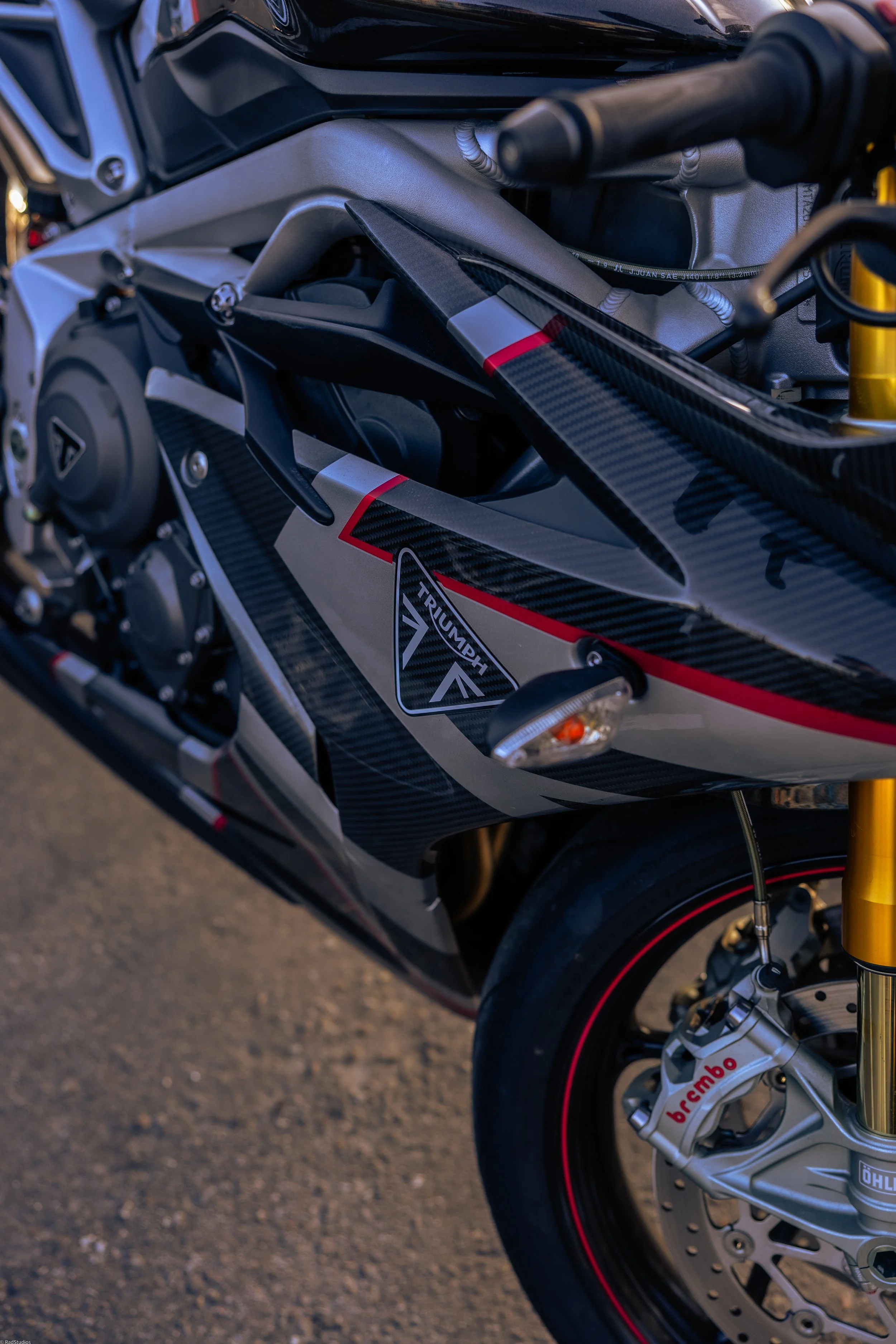 radstudiosphotography-auto.captures-15.jpg
