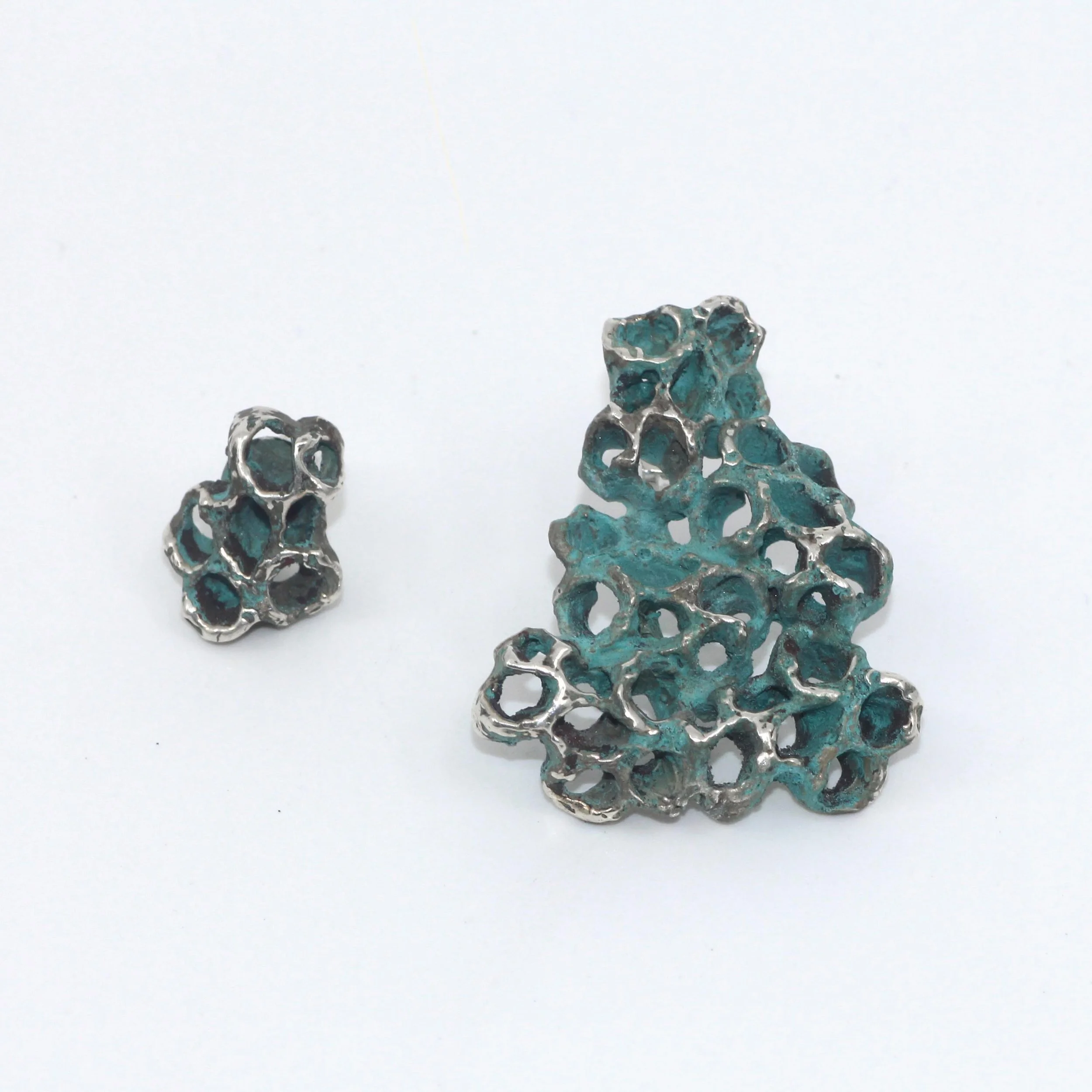 earrings
silver