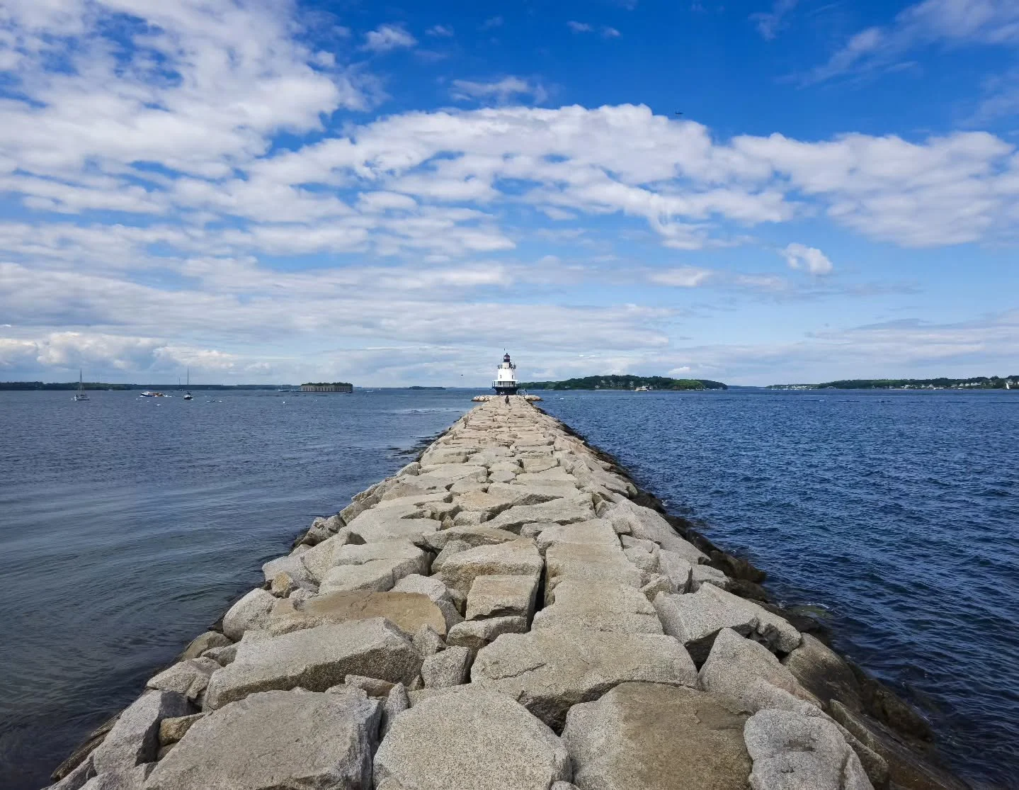 My personal favorite, when it comes to lighthouses.

#maine #newengland #mainelife #visitmaine #mainething #portlandmaine #igers #nature #thewaylifeshouldbe #mainecoast #mainetheway #photography #vacationland #portland #exploremaine #igersmaine #spri