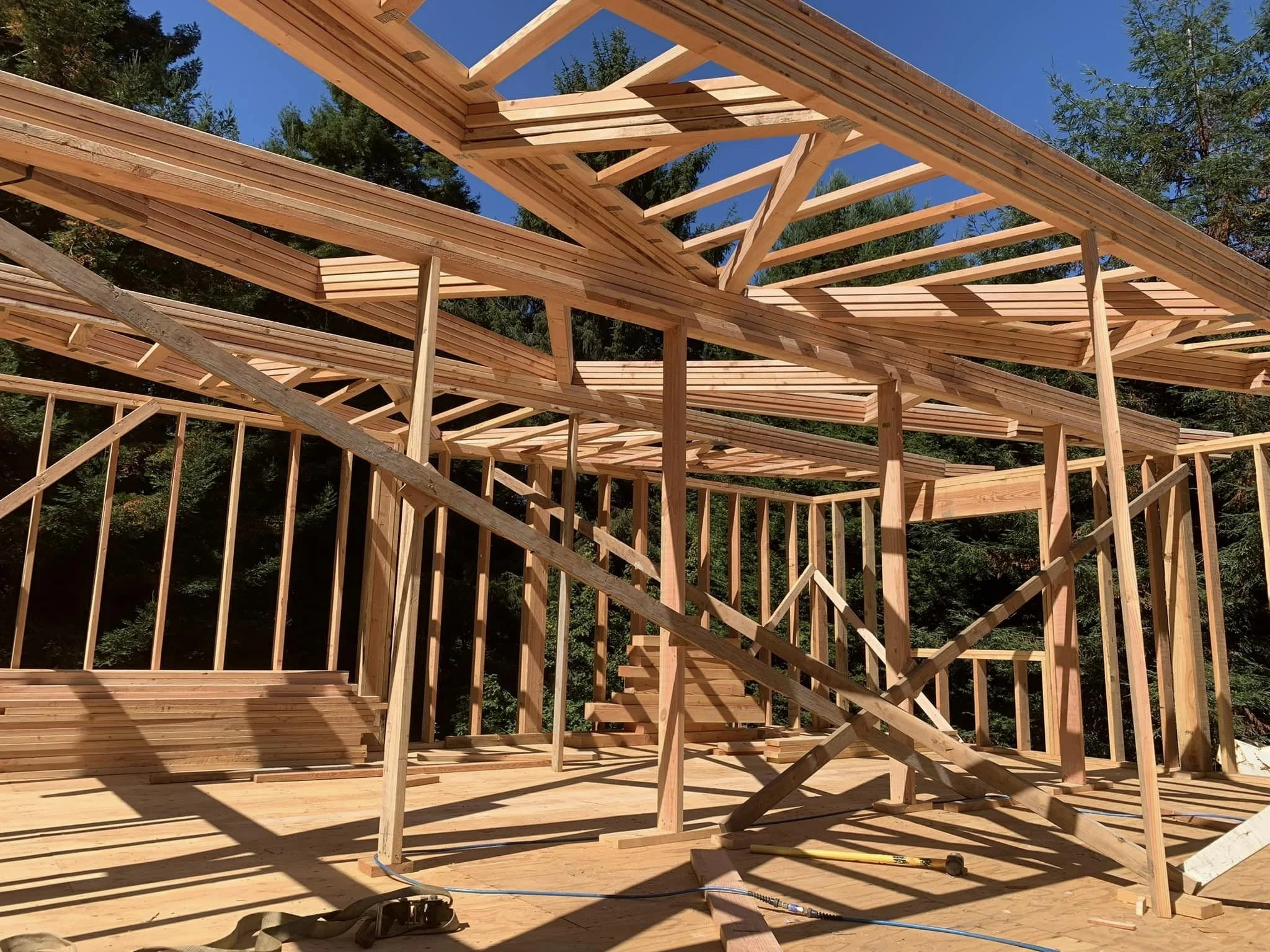 Custom Builds Additions Attachments Garages Deck and Patio Construction Northern Humboldt Builder licensed contractor 1025781