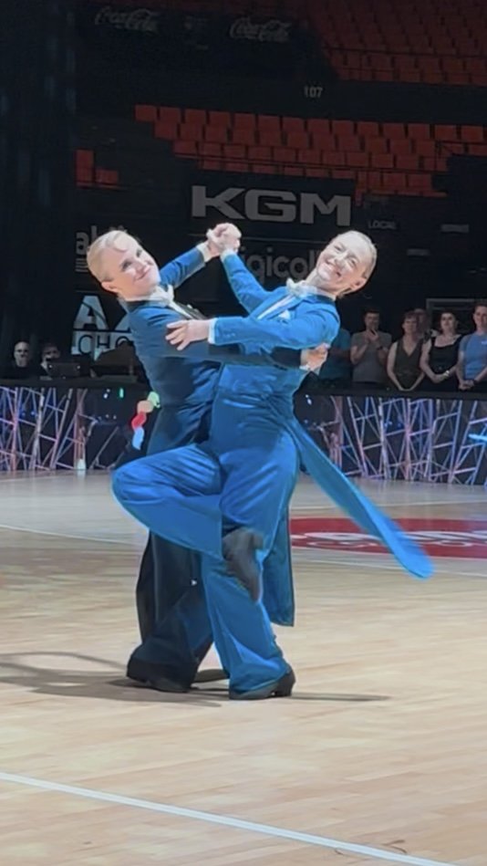 Nov 4, 11, 18 & Dec 2 -- American Smooth Foxtrot (longer class) with Emily and Citabria
