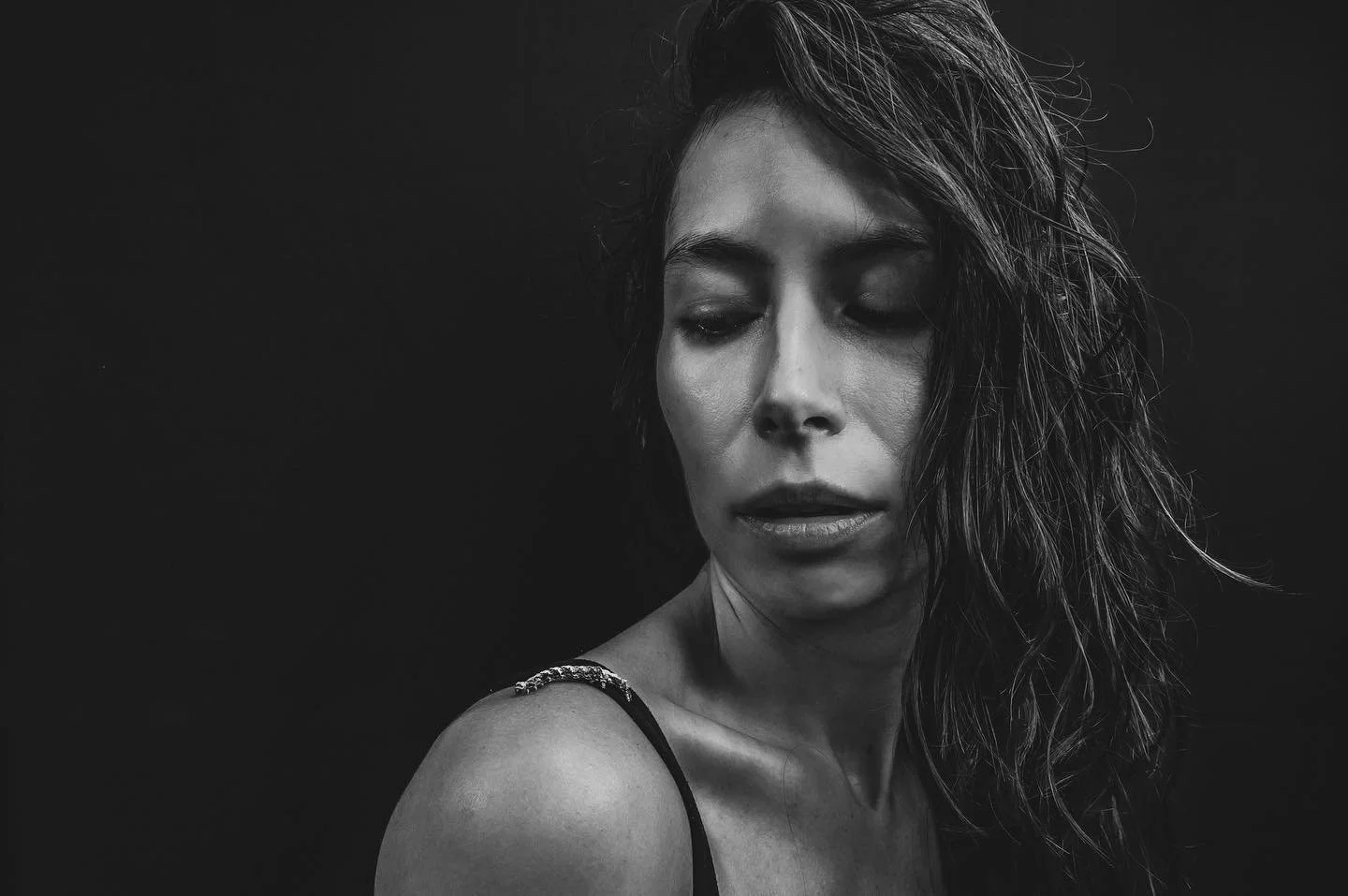 Funny how the caterpillar does all the work but the butterfly gets all the credit.

I often wonder if the butterfly remembers being a caterpillar. Sometimes I forget that this beautiful creature who flutters about used to be bound to the earth. 

It 