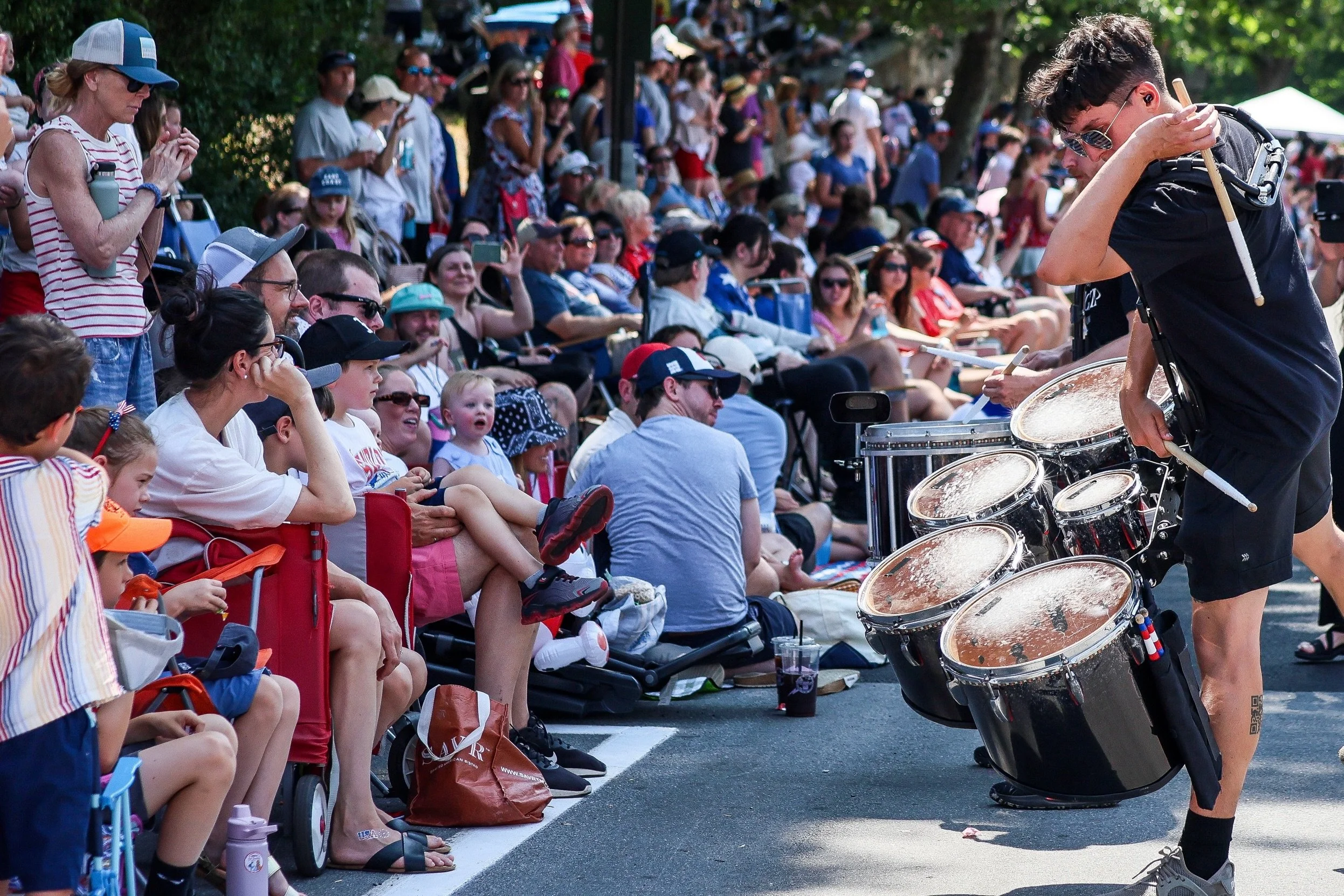 Scenes from our 4th of July weekend 🇺🇸
It was a blast celebrating with the community at the Quincy Maritime Festival and Hingham&rsquo;s 4th Parade!! 🥳🥁 

📸: @kkiirraa__ 

#flagship #drumline #4thofjuly #happy250america