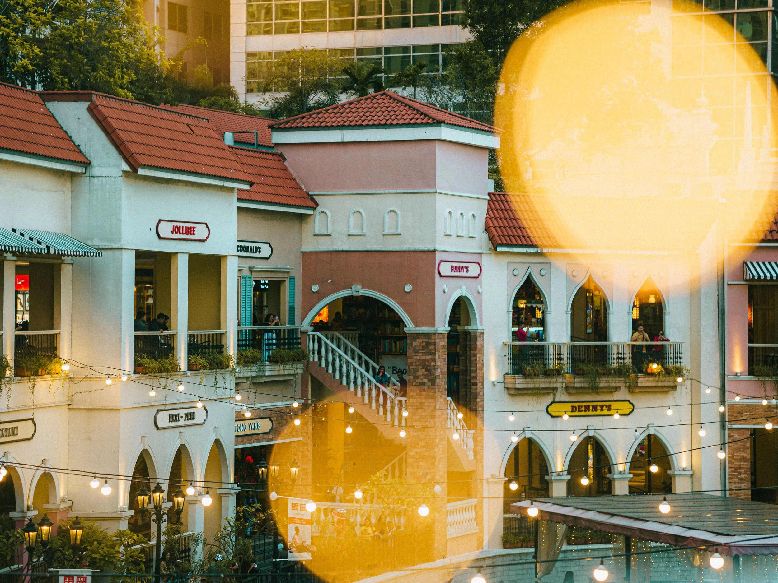 How to Benchmark a Multi-Tenant Commercial Building
