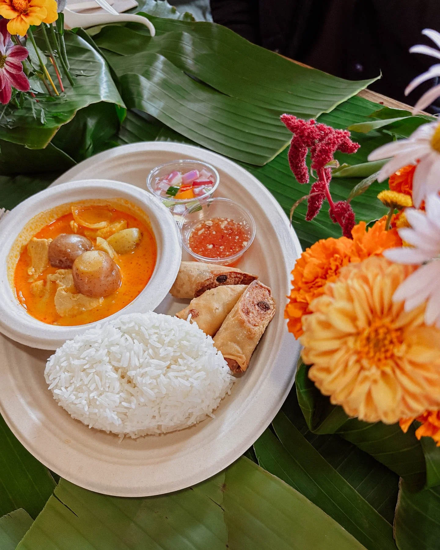 Food-Bev-Dalaya-Loy-Krathong-1.jpg