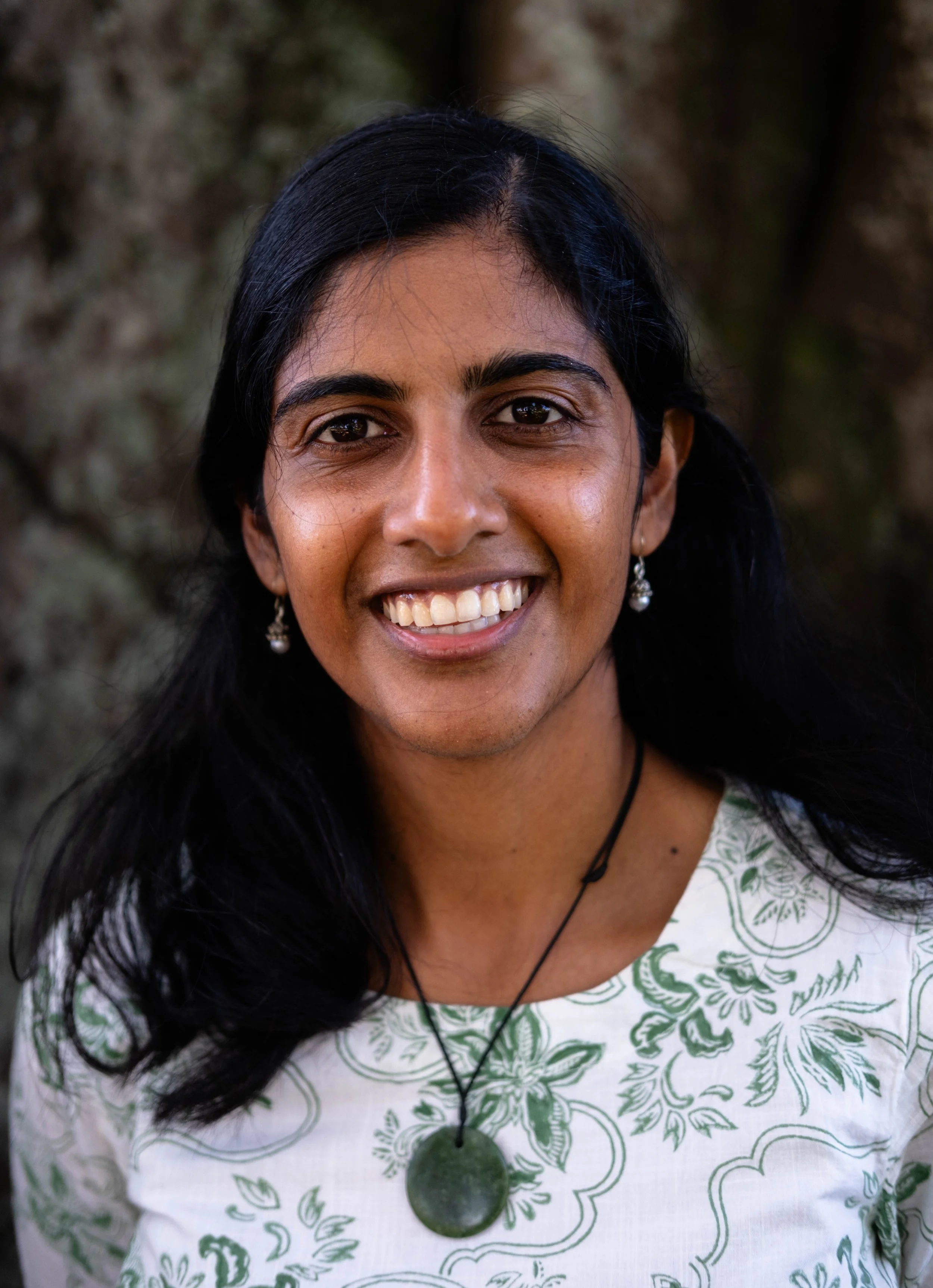 Picture of Shruthi Vijayakumar, an Indian woman with black long hair flowing over her shoulders.
