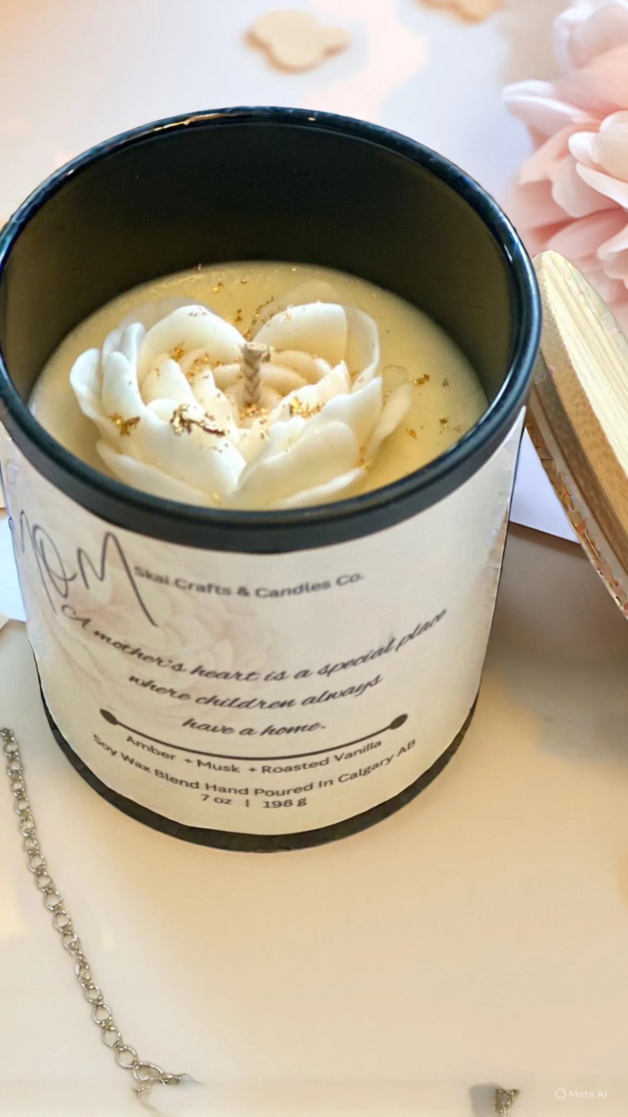 Soy wax Candle, Mother's Day Candle, handcrafted to honor the most special person in anyone's life with a heart touching Mother's love quote