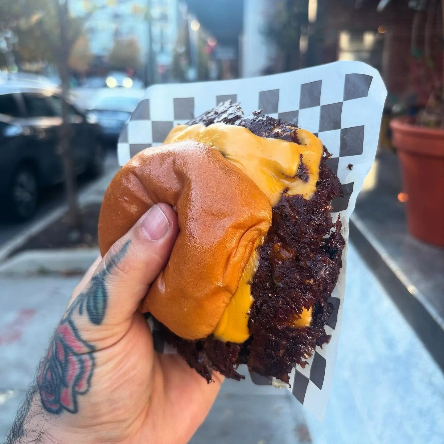 WE MAKE CHEESEBURGERS. THATS WHO WE ARE THATS WHAT WE CARE ABOUT.
.
.
come down to decatur and enjoy this beautiful weather this weekend. YAY CHEESEBURGERS.