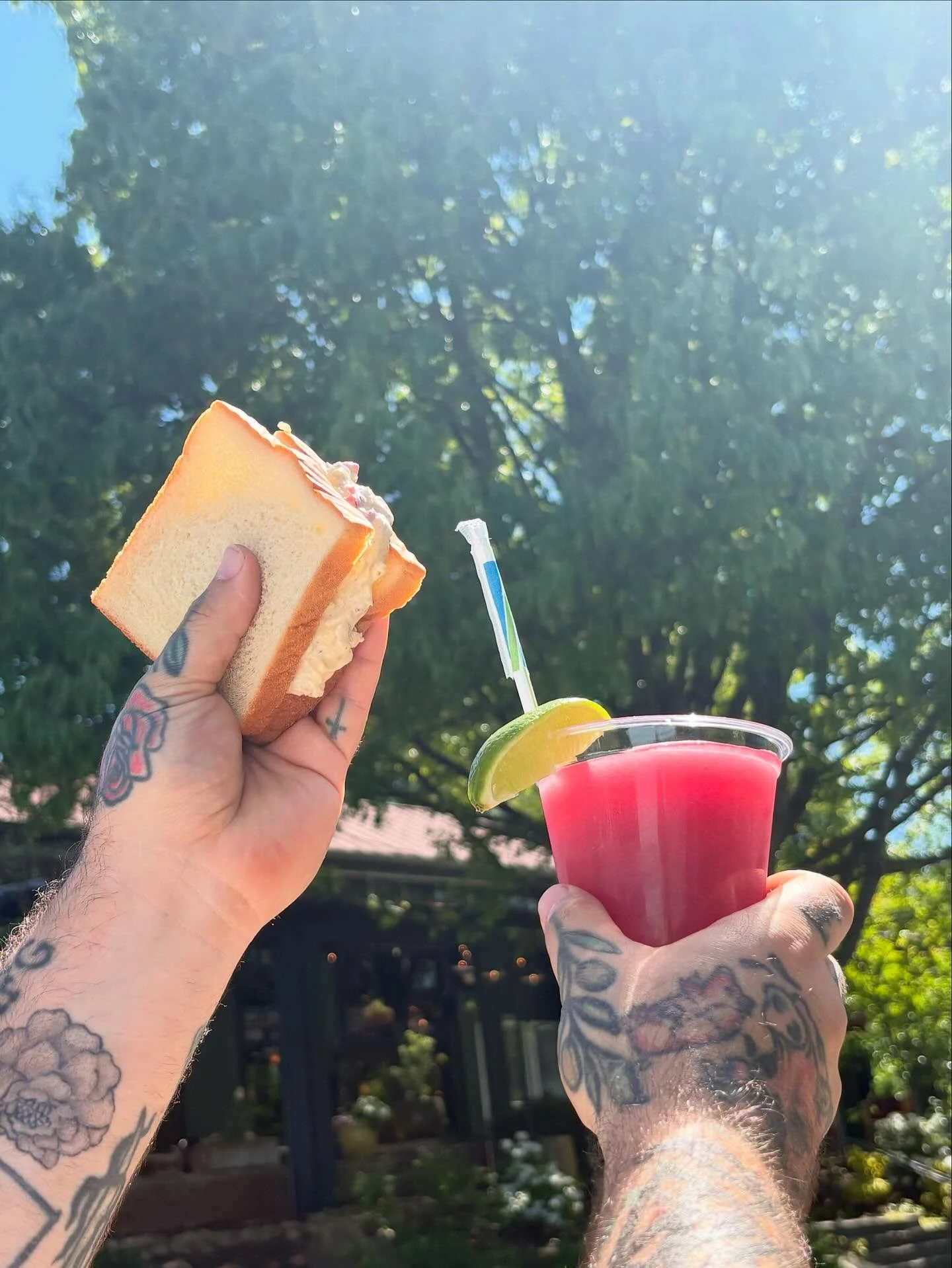 COMPOSITION OF @sausage_handles TRYING TO BE A HAND MODEL AND @girljohnprine TRYING TO ART DIRECT.
.
.
ANYWAYS WE GOT PIMENTO CHZ SANDWICHES AND FROZEN TRANSFUSIONS ALL WEEKEND FOR YALL TO ENJOY.