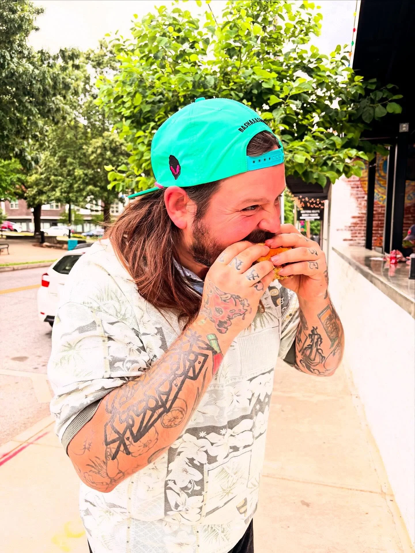 EAT CHZBORGER. VOTE. BE HAPPY. LAST CHANCE TO VOTE TODAY MAKE IT COUNT YALL.