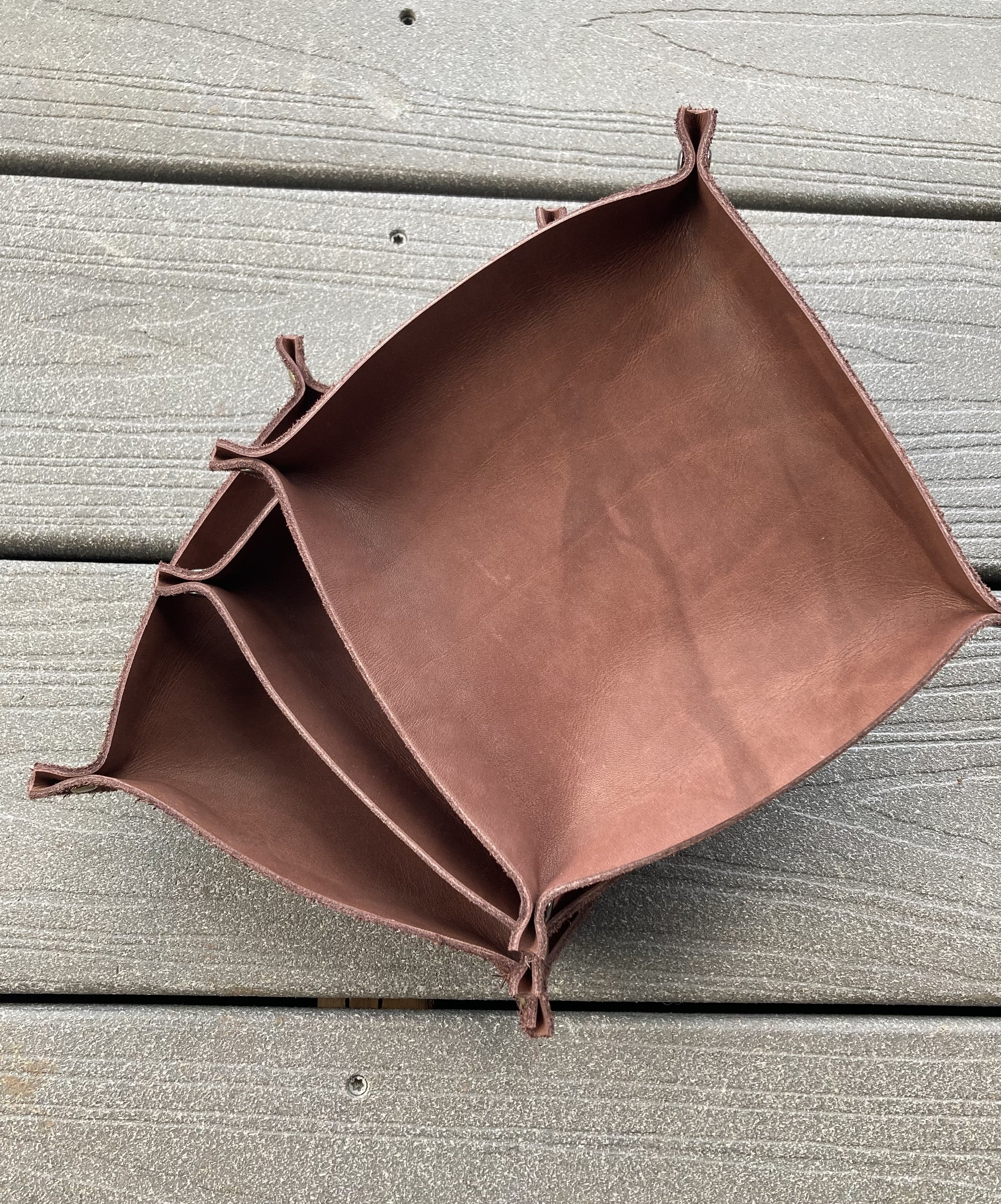 Oil Tan Tobacco Trays