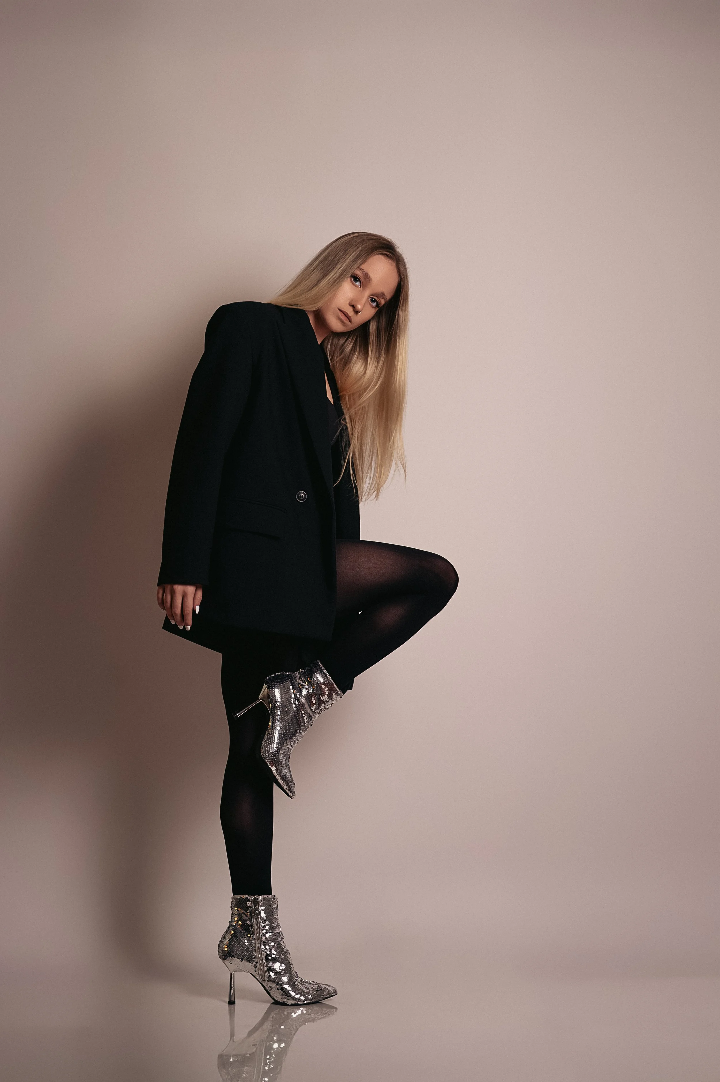 chloee-5054 copy.jpg