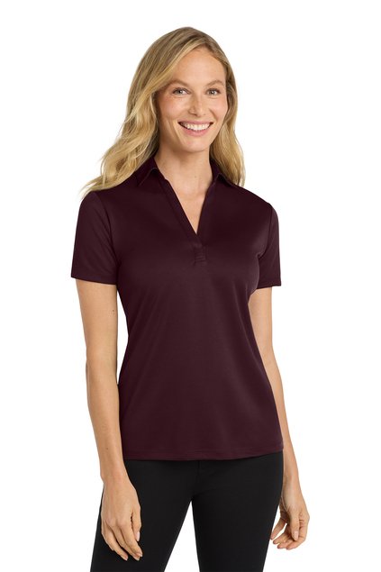 424Wx635H-5294-Maroon-0-L540MaroonModelFront4.jpg