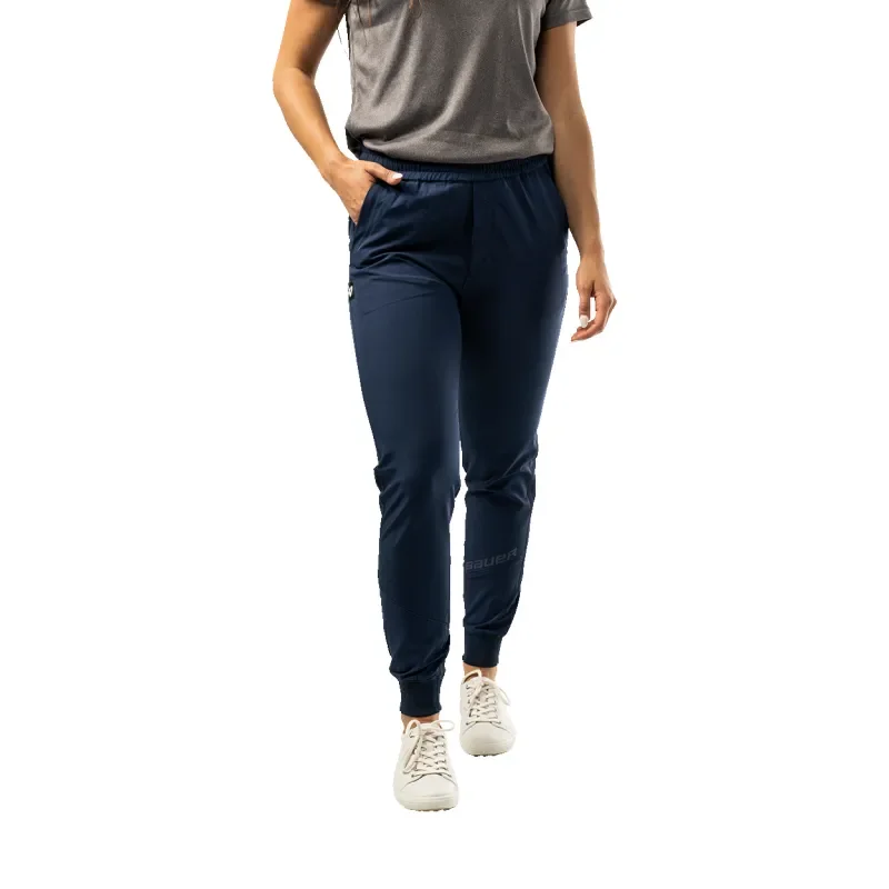 womans woven jogger.webp