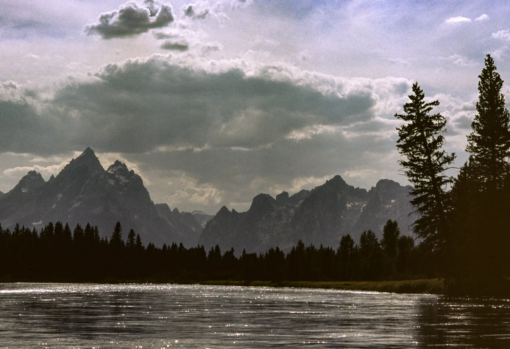 Snake River Raft Trip5 03-2.jpg