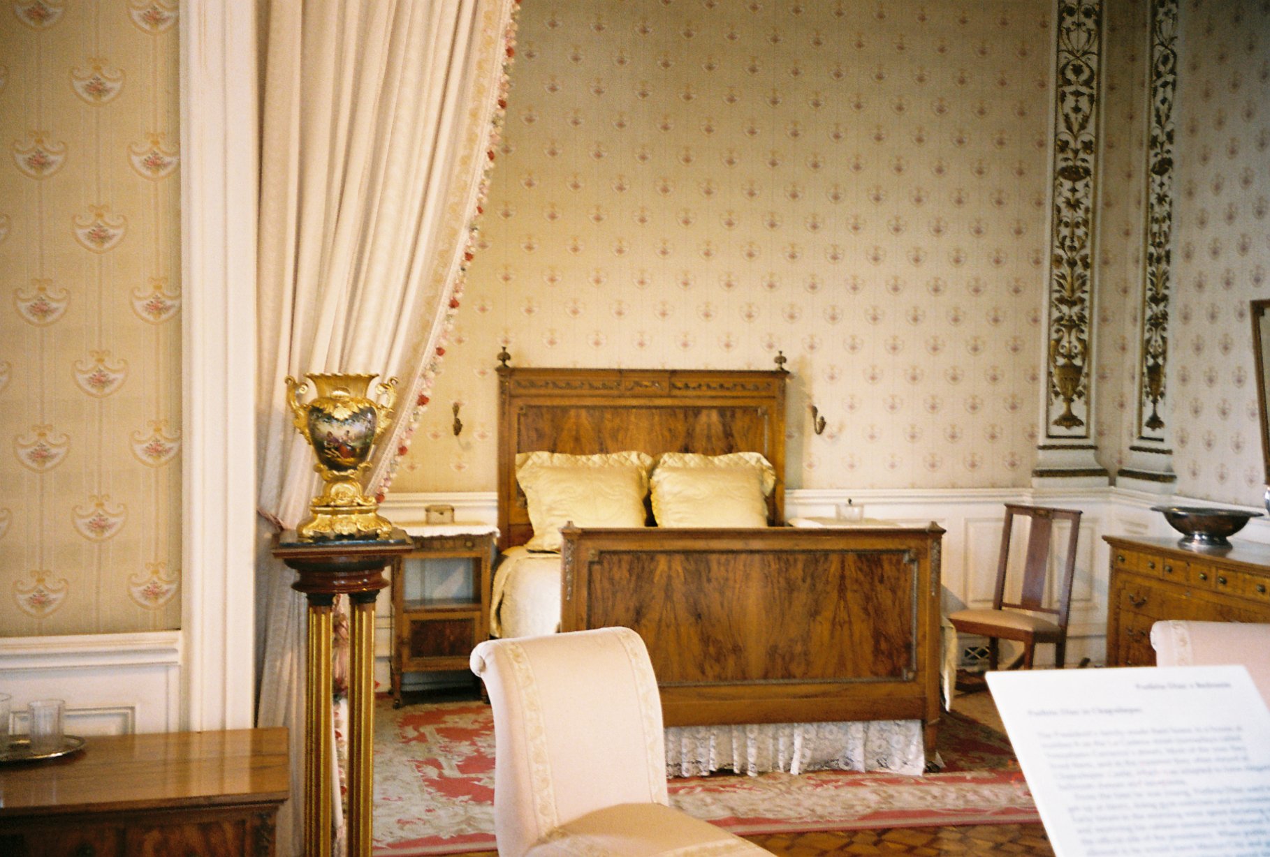 0761369_0761369-R1-015-6.jpg