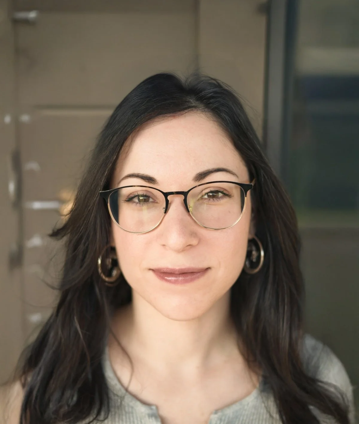 Portrait of the woman behind Sacred Heart Nutrition HMI Certified Health Coach