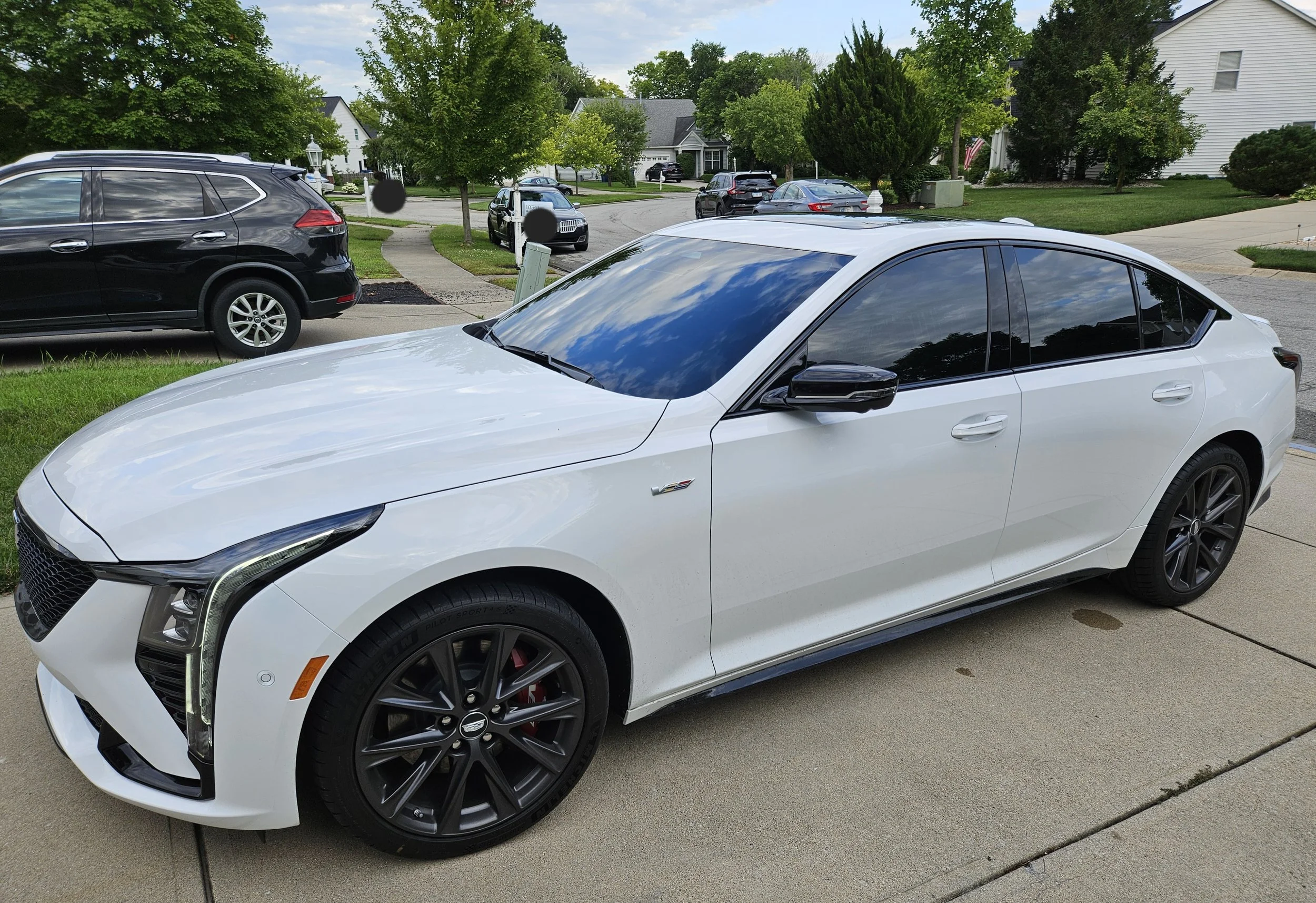 WHITE CADILLAC CT5 - CERAMIC TINT, FULL WINDSHIELD TINT