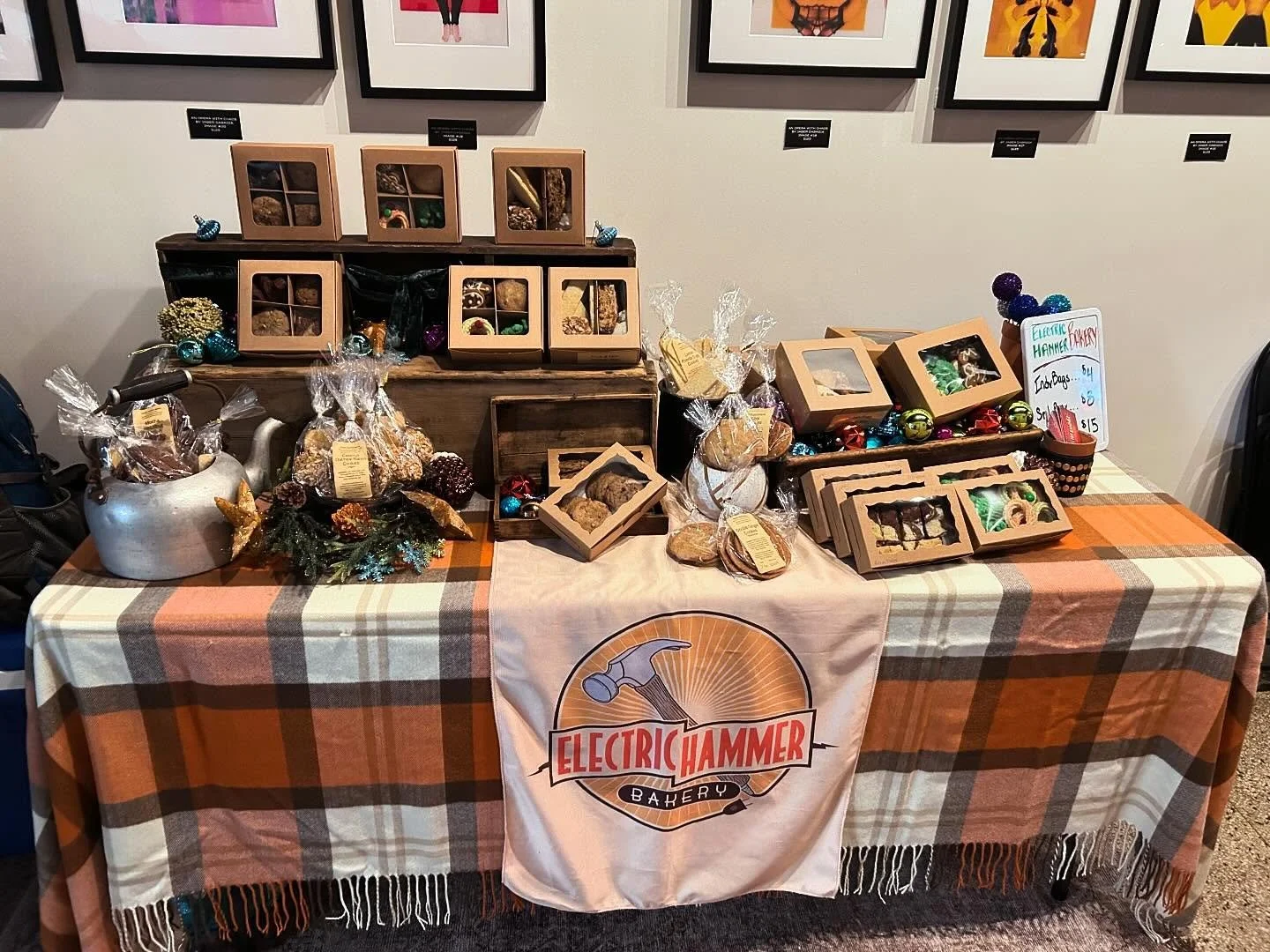 We&rsquo;re at FLUID Coffee Roasters in Michigan City until 2pm! Stop by and grab a box of tasty treats! They&rsquo;re the perfect holiday gift for yourself or others!