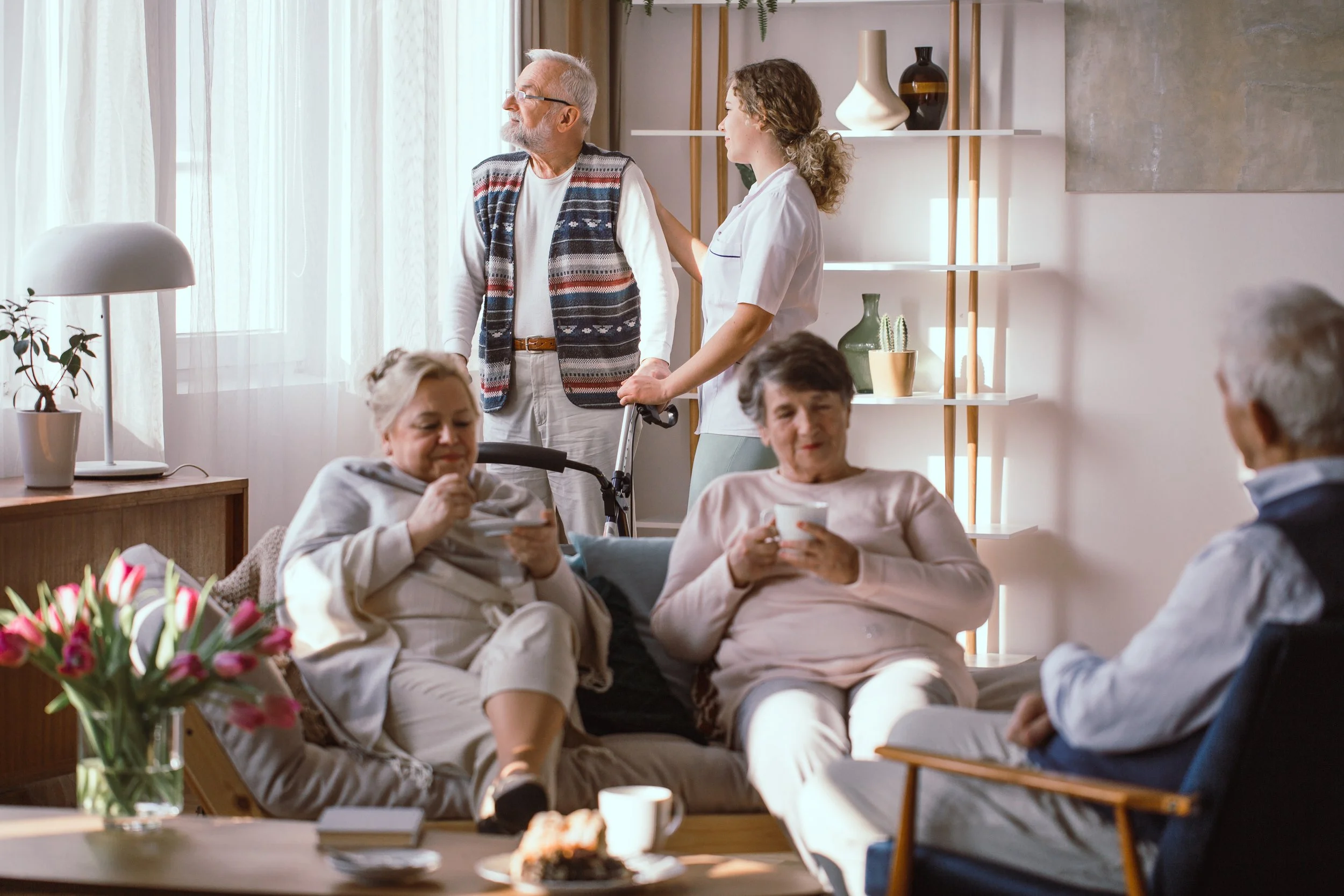 Private Care for the Elderly at Home: What It Is &amp; Why Families Are Choosing It