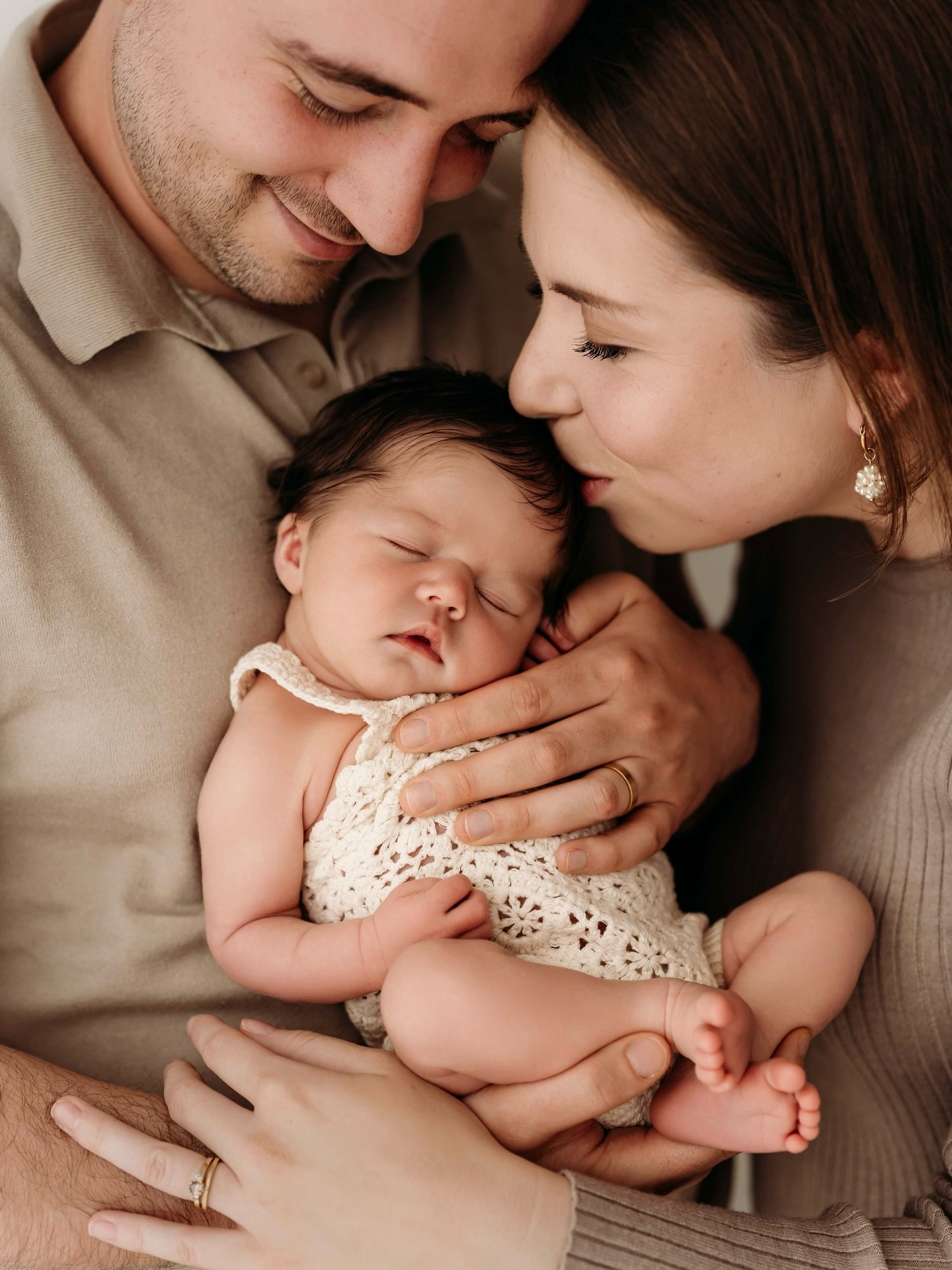 Vandaag staat de tweede newbornshoot van 2026 gepland en ik heb er zo&rsquo;n zin in! Altijd net dat tikkeltje specialer als er een van je vriendinnen langskomt 🥰