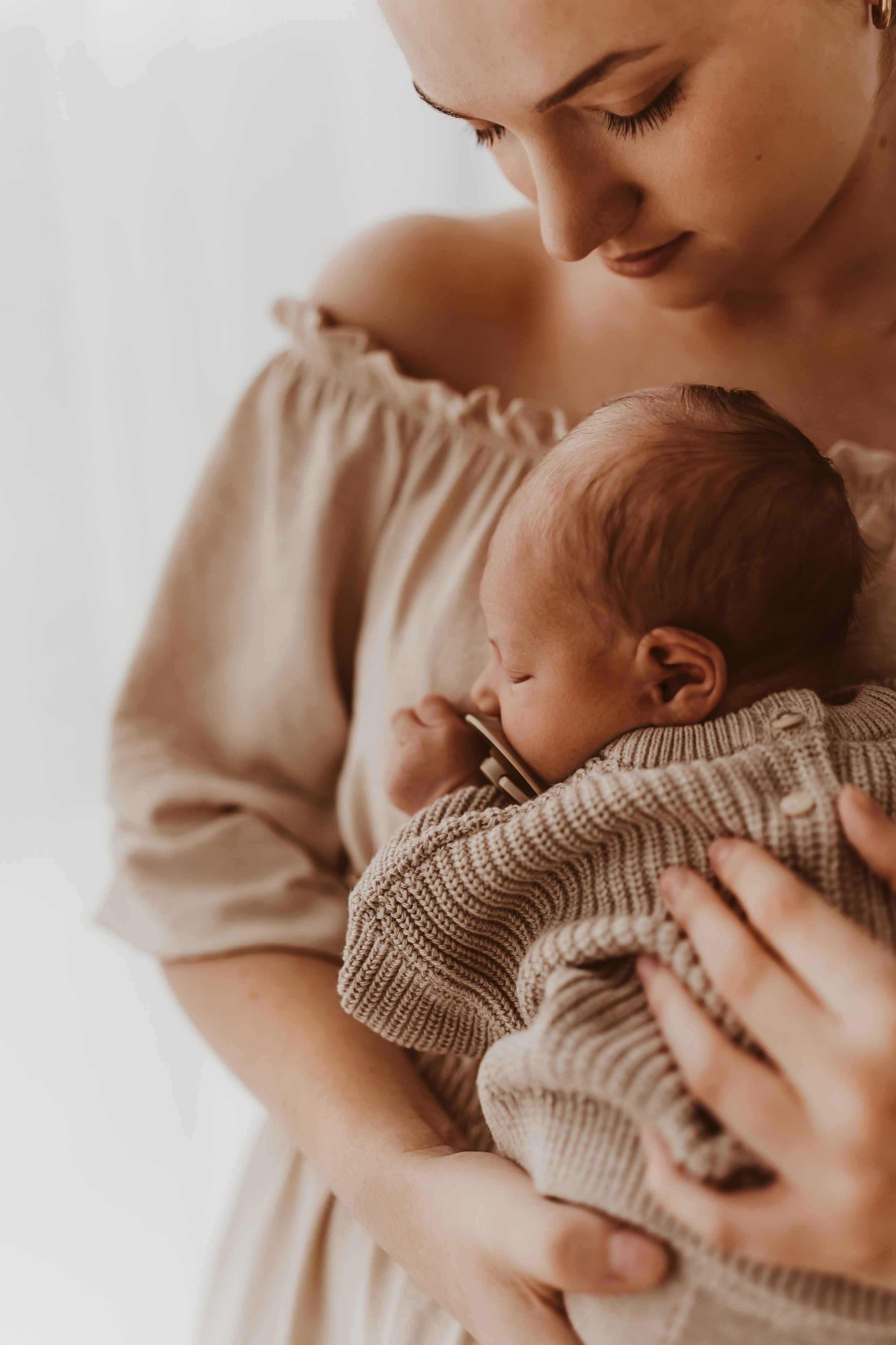 Maurice newborn-34.jpg