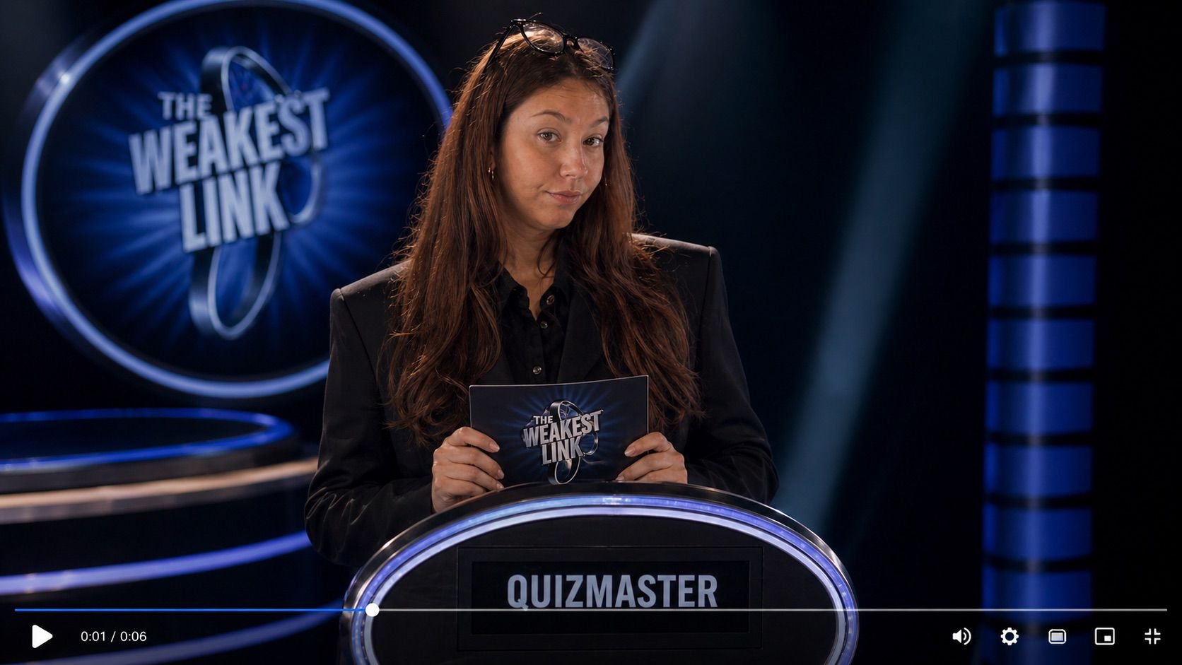 QUIZ NIGHT WITH STELLA!