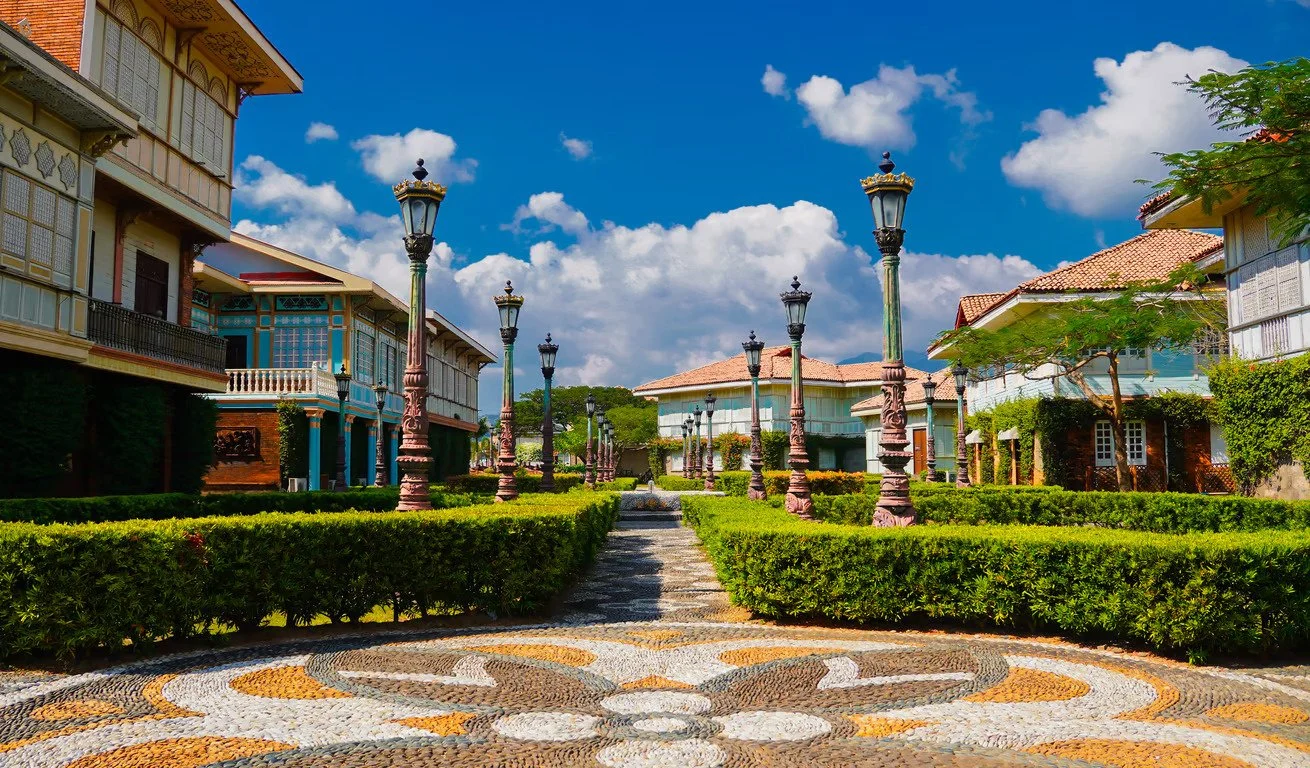 Las Casas Filipinas de Acuzar