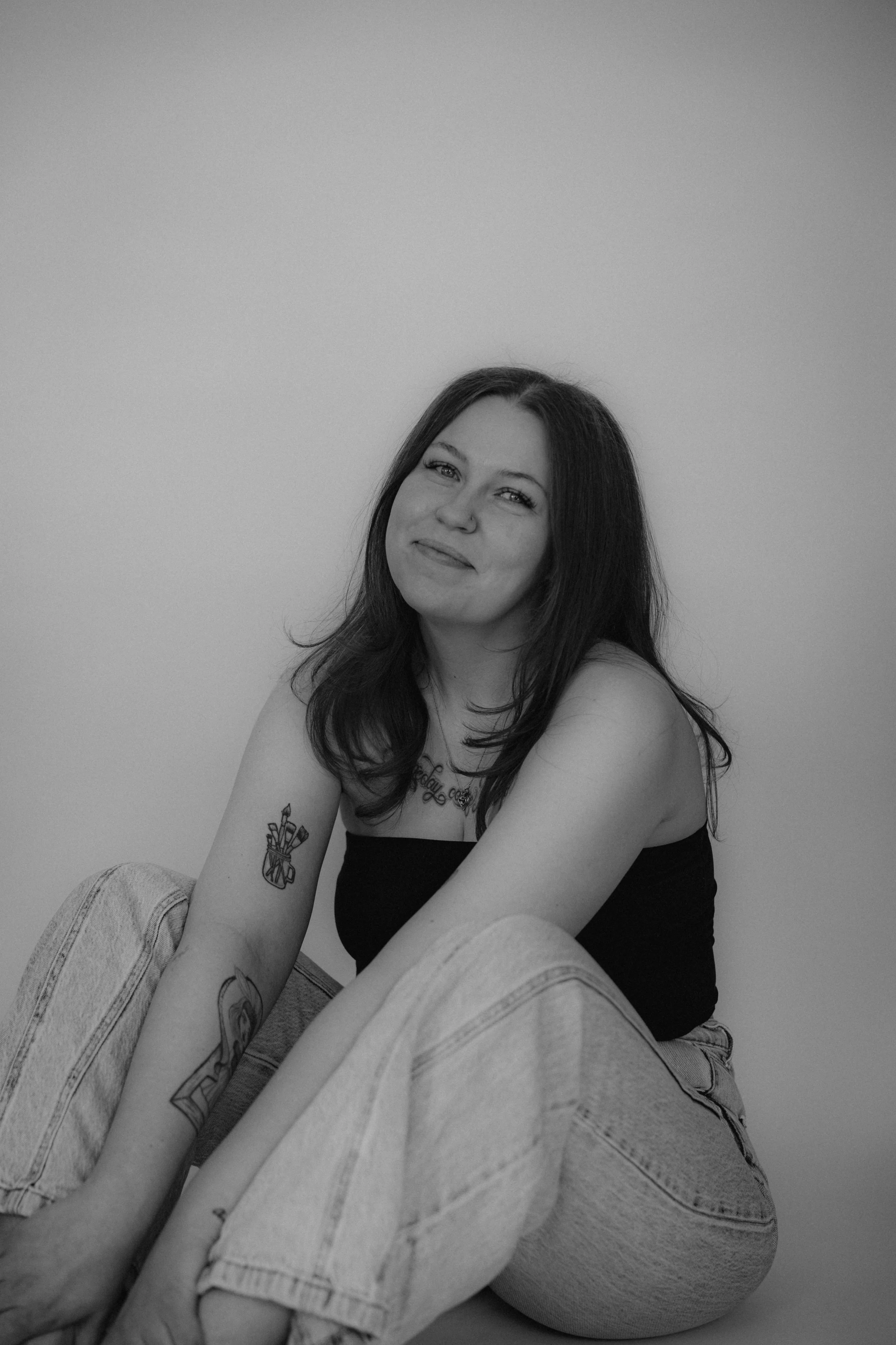 Ashley, licensed esthetician & owner of Double Cleanse Skin in Goodyear, AZ