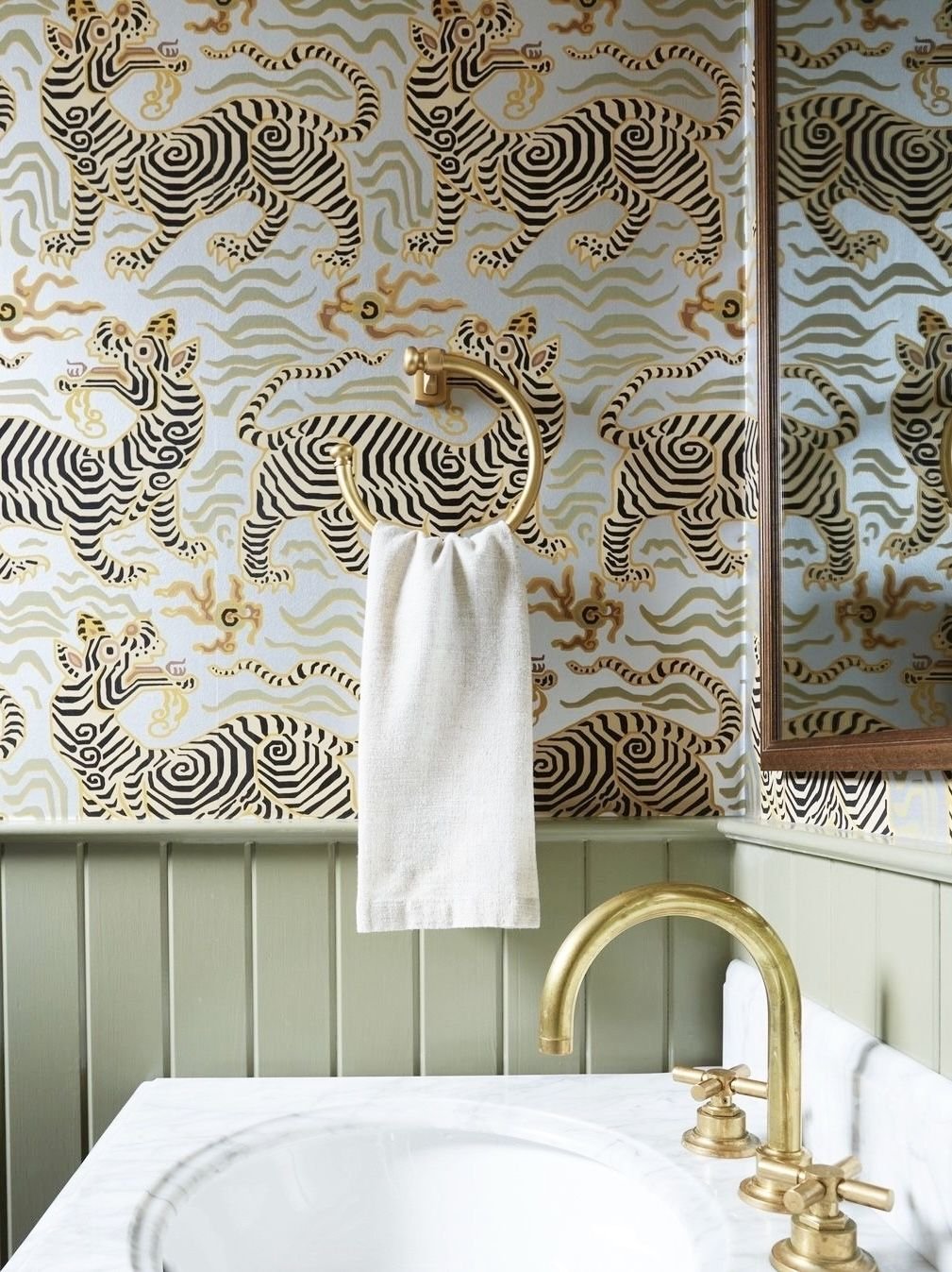 WHIMSICAL WALLS
