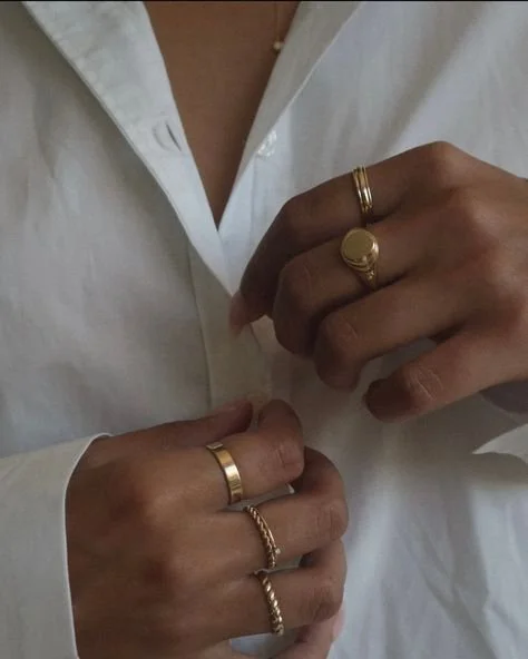 mood - white shirt