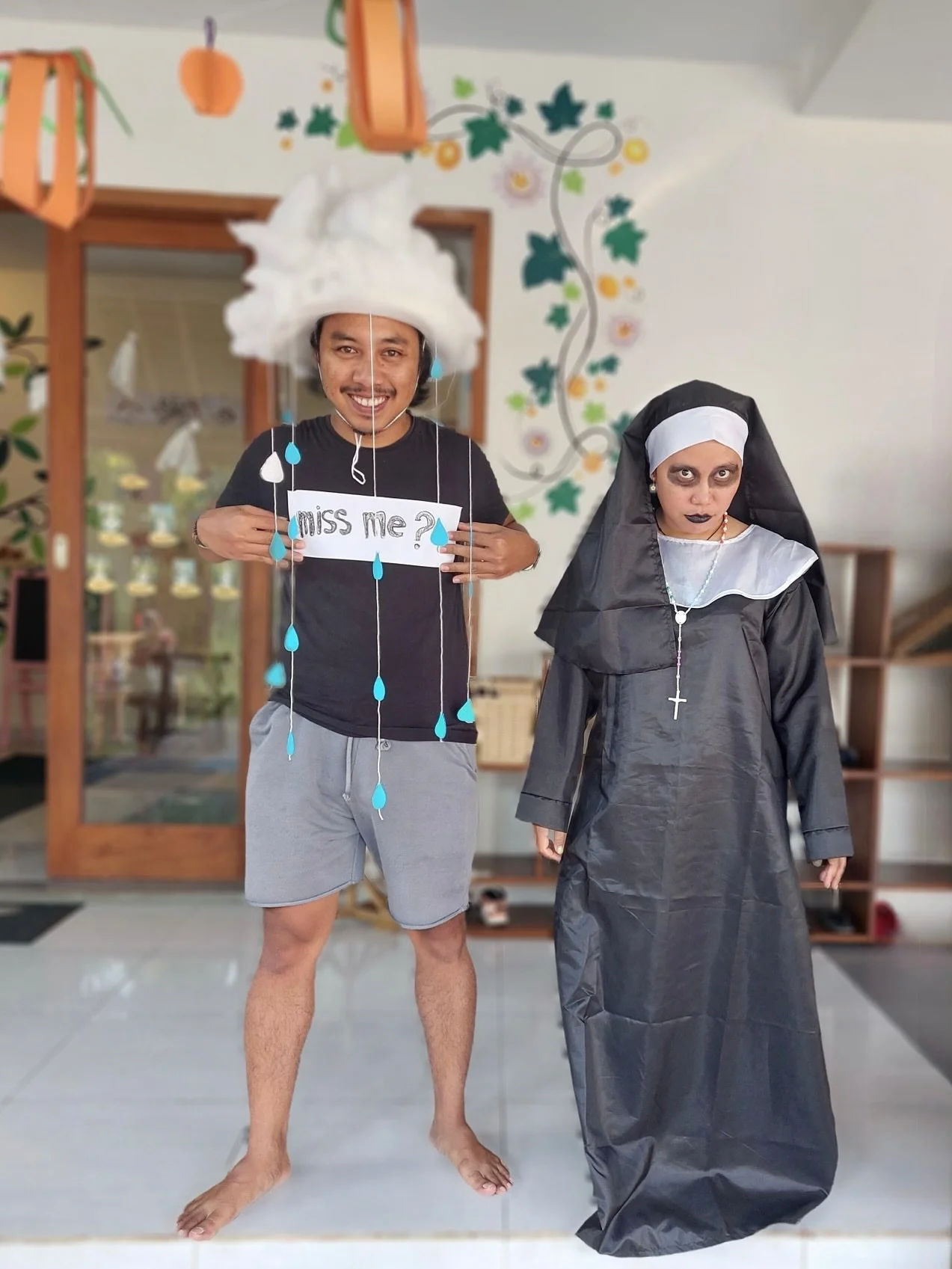 MARIGOLD’S ANNUAL
HALLOWEEN MARKET THIS FRIDAY 👻 🎃 
OCTOBER 31 - 2:30 - 4:00PM
SPOOKY STALL HOLDERS WELCOME
DRESS UP - NECESSARY
ACTIVITIES GALORE
FUN - GUARANTEED
MARKET - FOOD - BAR
We will have lots of fun events see you all there from