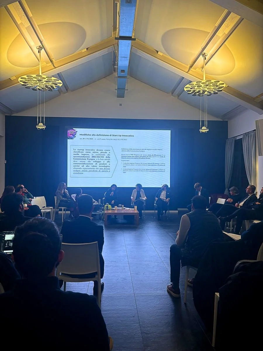 Hacking Startup Regulation