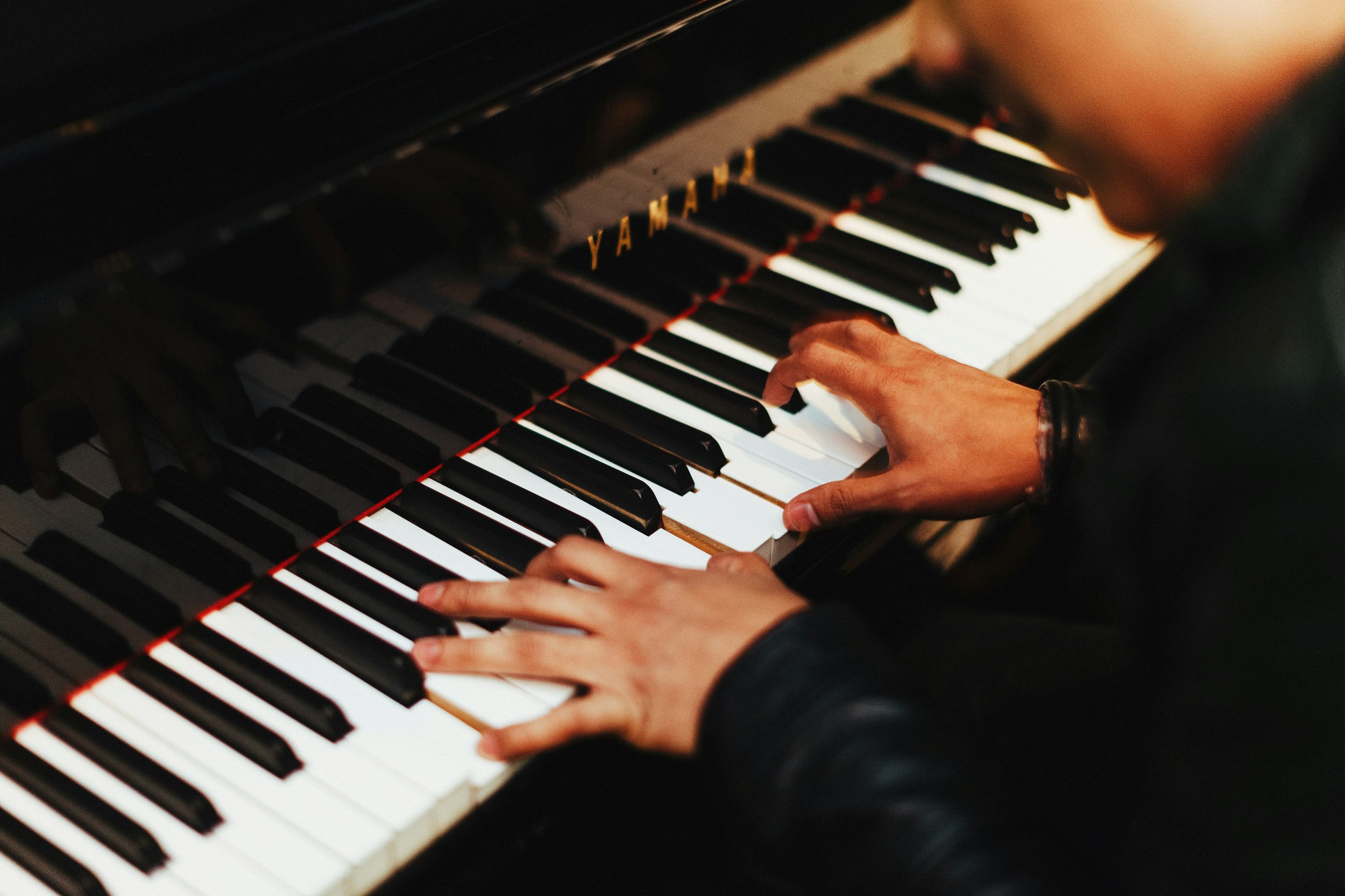 Adult Beginners Piano Course