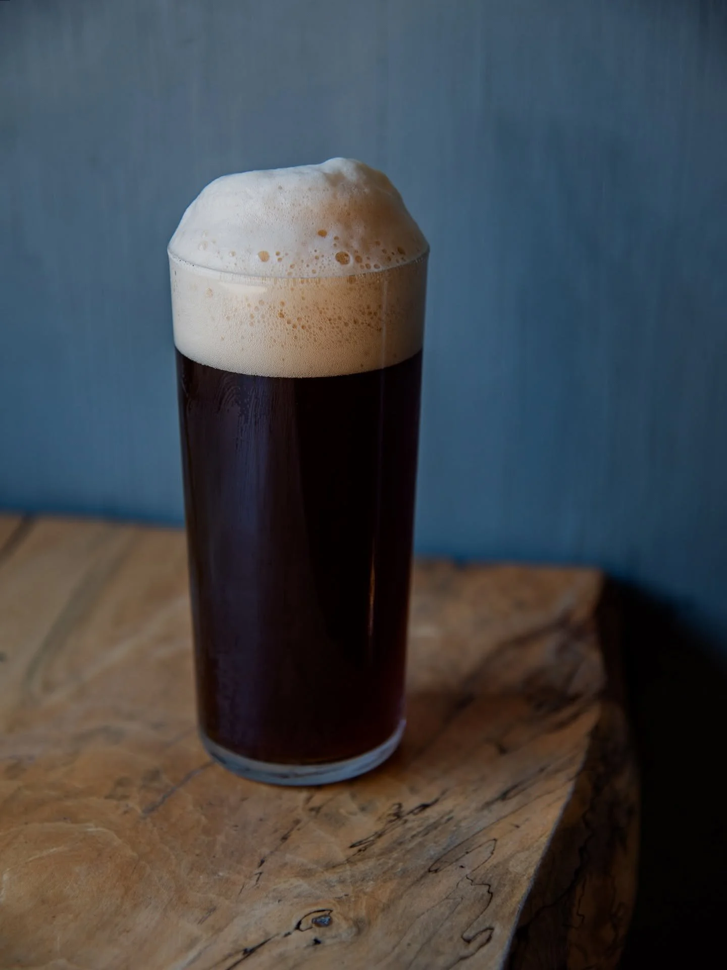 Cabotsquatch FRESH | Brown Ale | 5.8% alc/vol
.
Our second fresh hop beer for 2025. The beloved Cabotsquatch received a large whirlpool blending with fresh-off-the-bine Willamette hops from @hopstopfarm. The classic balanced, chocolately, caramelly a