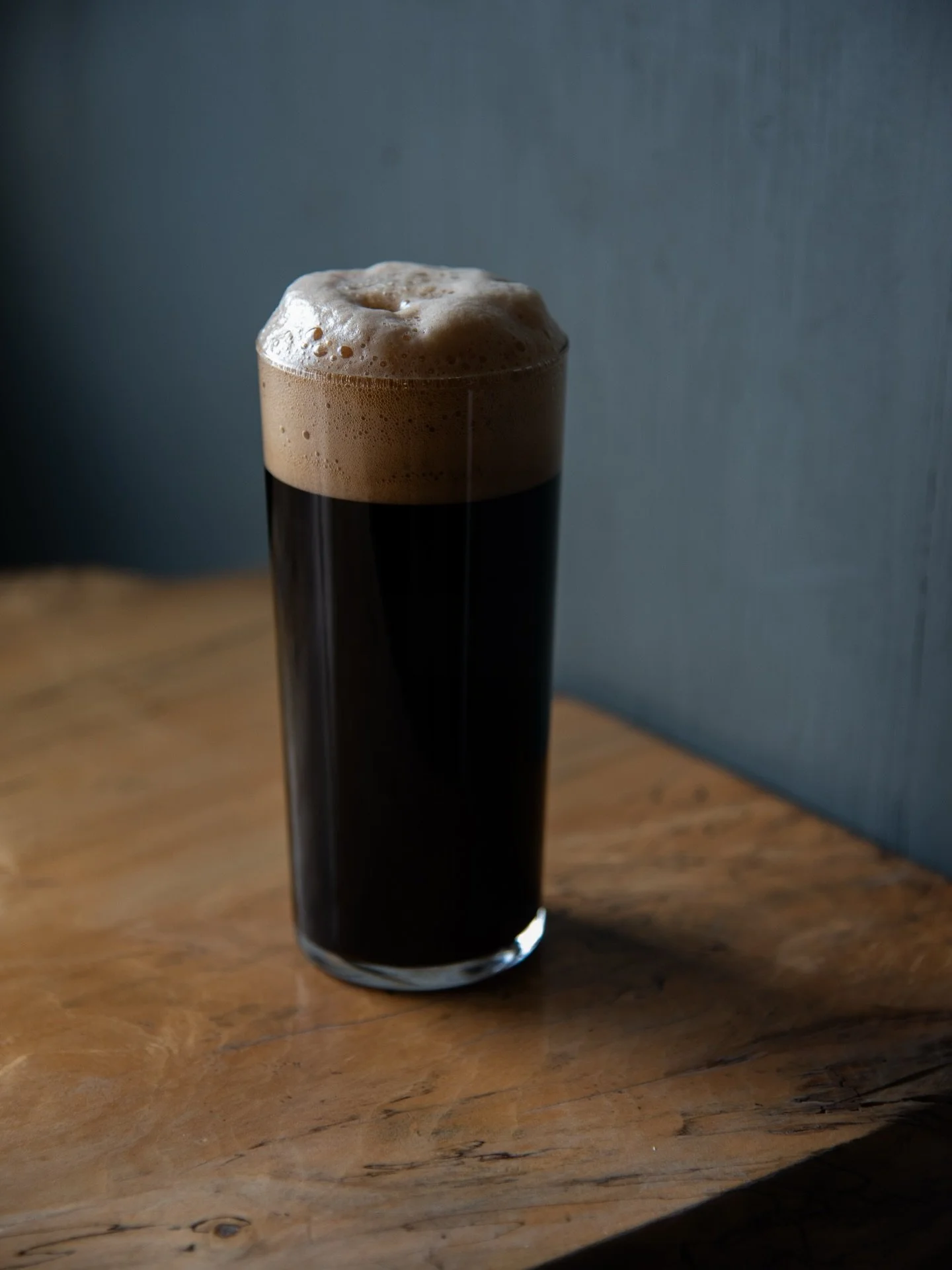 Umbellus | Oat Stout | 6.2%
.
A house specialty.  This oat stout is lusciously unadulterated and it celebrates our PA state bird, the Ruffed Grouse (Bonasa umbellus). It is slightly sweet with soft roasty dark raisin &amp; caramel flavor and aroma.
.