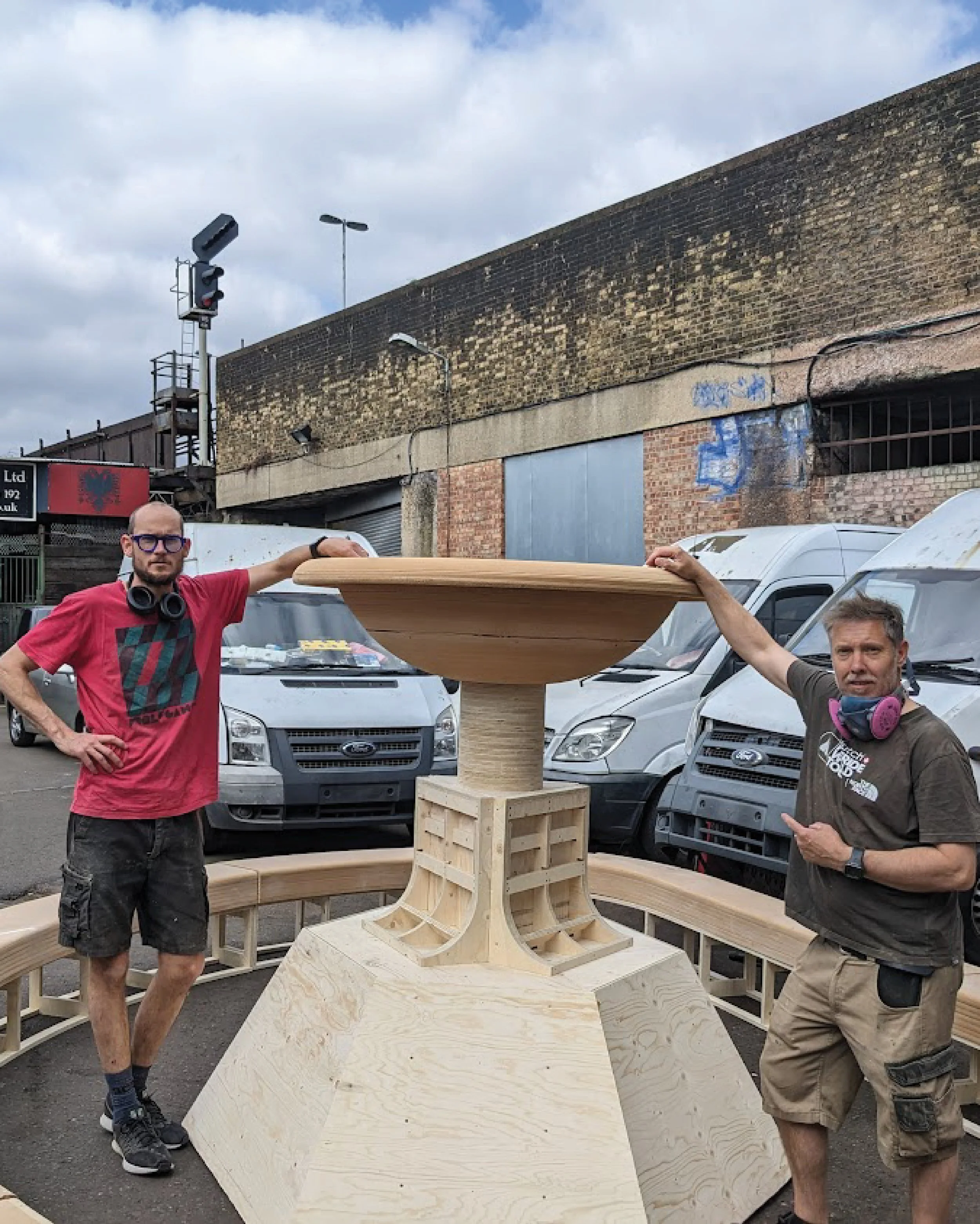 fabrication of the friends experience fountain at FabCut.jpg