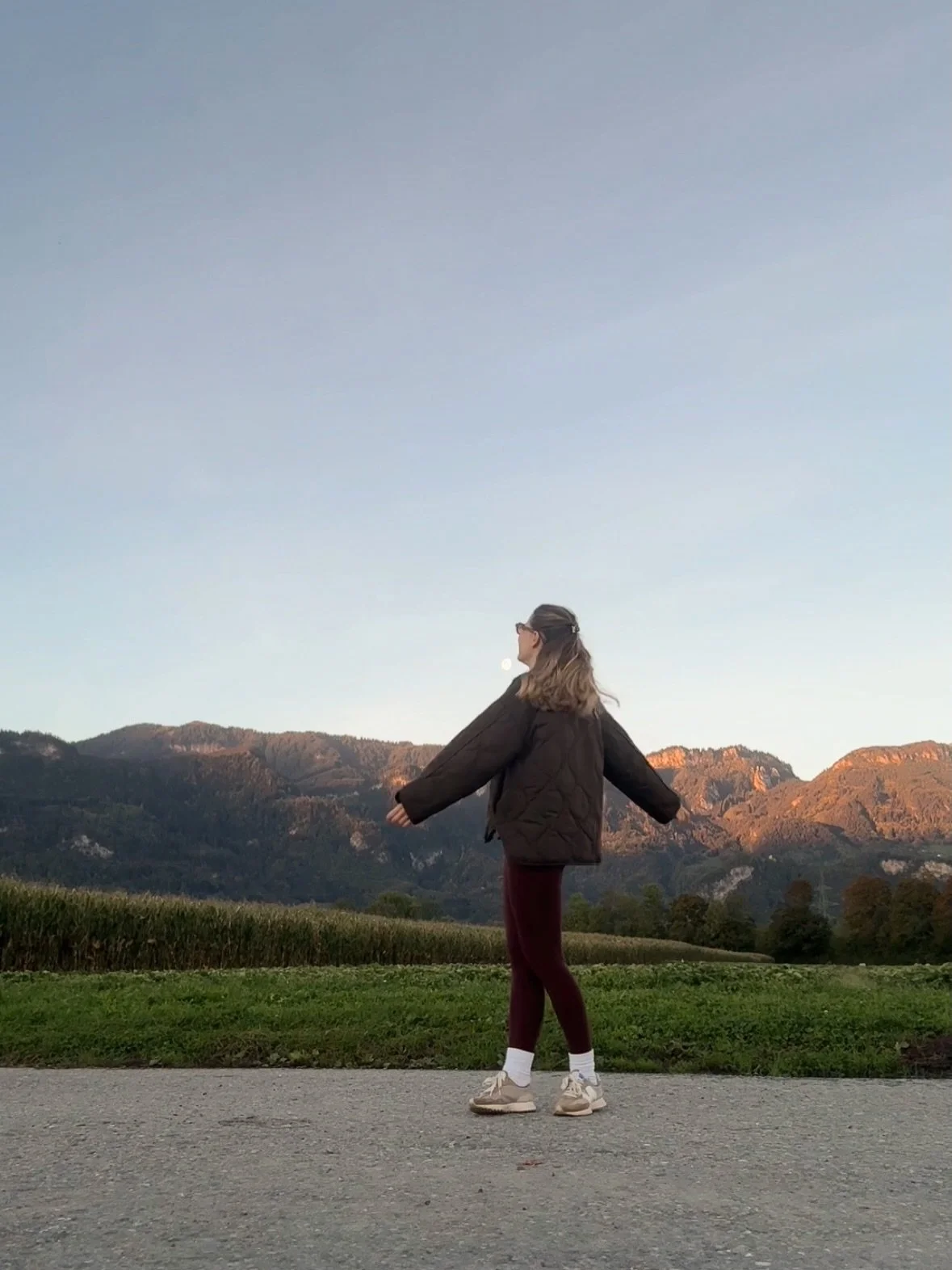 ⛰️☀️