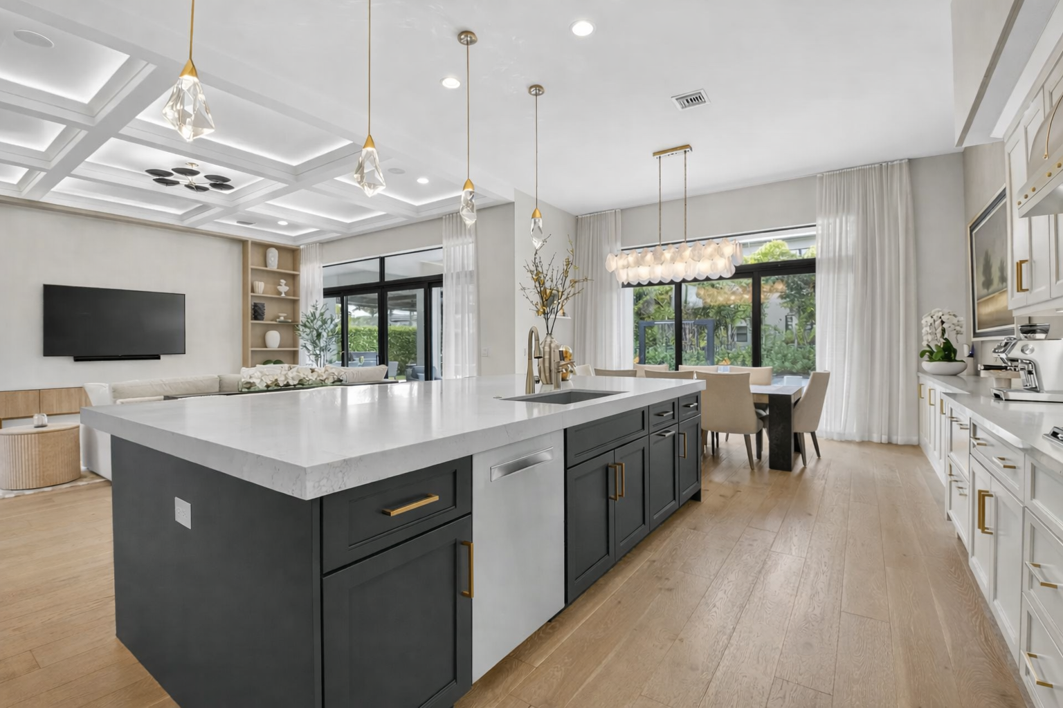 Boca Bridges Kitchen - Boca Raton, FL