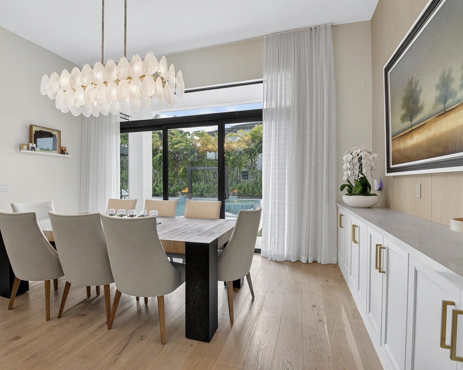 Boca Bridges Dining Area - Boca Raton, FL