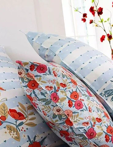 Du linge du lit fleuri de nos coquelicots pour @francoisesaget 🌿

Bedding with our poppy print for Francoise Saget 🌸

.
.
.
#studioparistanbul #printdesigns #printandpattern #bedding #lingedelit #homedecoration #int&eacute;rieur #decoration #archit