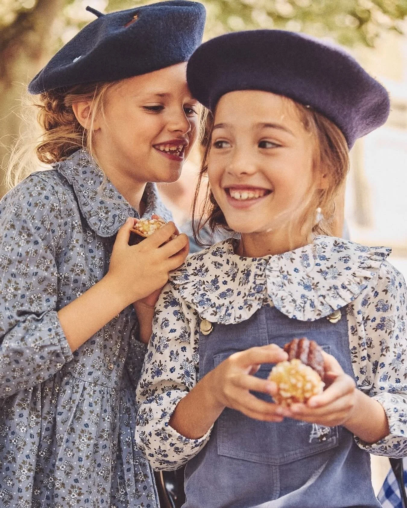 Notre imprimé petites fleurs pour la rentrée @sergent_major_officiel 🌸 
Our ditsy print for back to school with Sergent Major 🥰
.
.
.
#studioparistanbul #printdesign #printandpattern #ditsyflowers #ditsyprint #backtoschool #rentreed