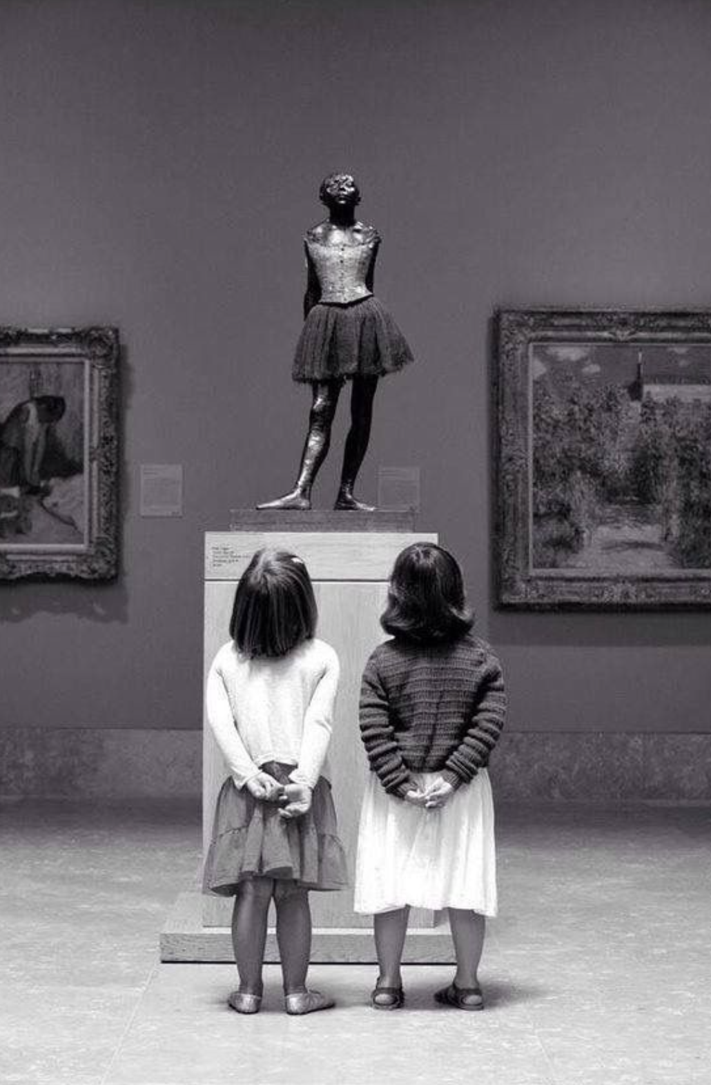 💰 Is It Financially Smarter to Have Kids Earlier, Later, or Not at All?