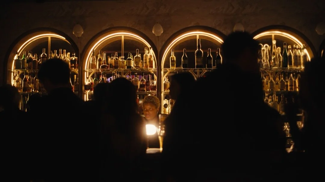 we love moody lighting around here. the best stage set for the best day ever. ✨

#houstonweddingvideo #houstonweddingvideography #houstonweddingvideographer