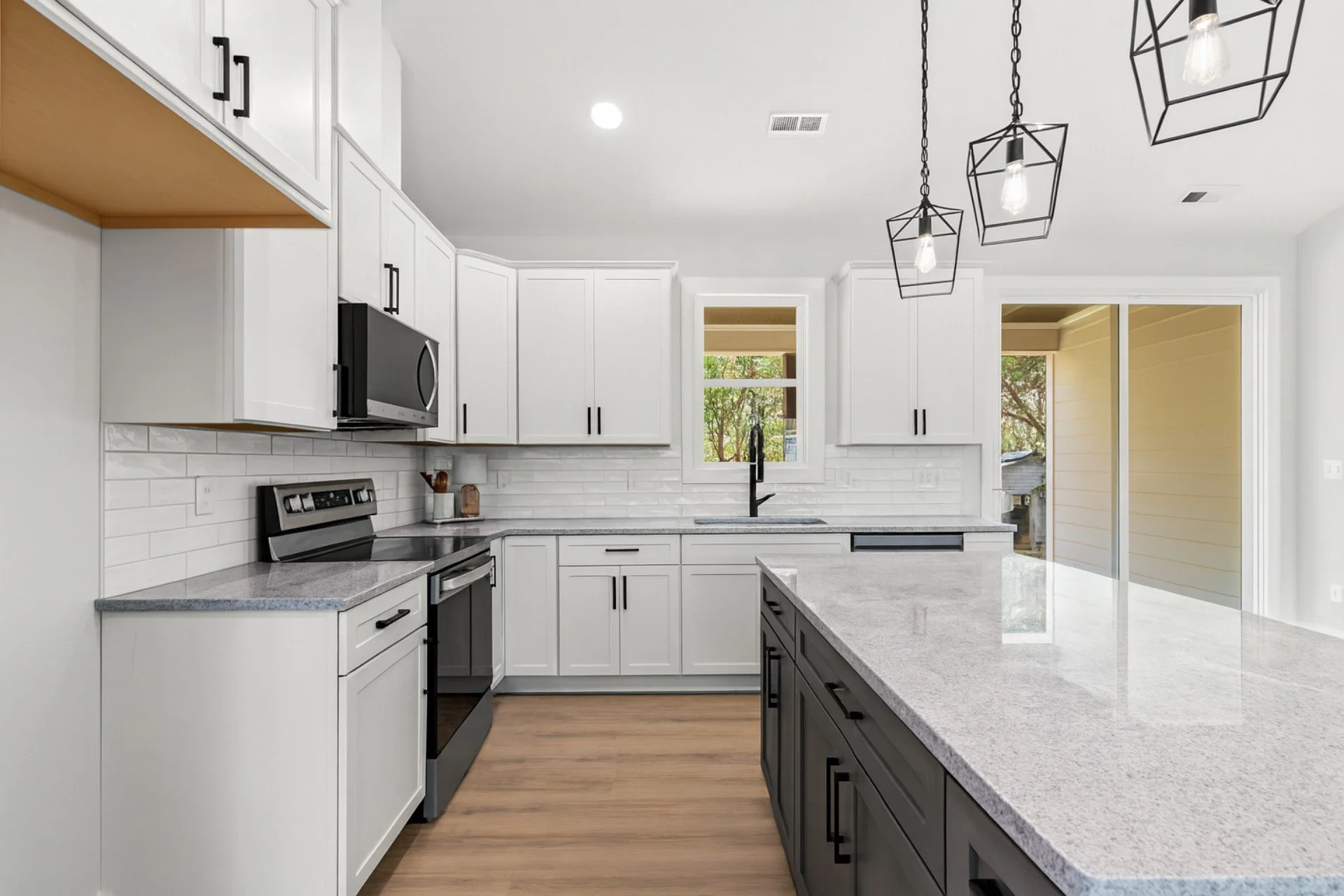 Kitchen 4.jpg