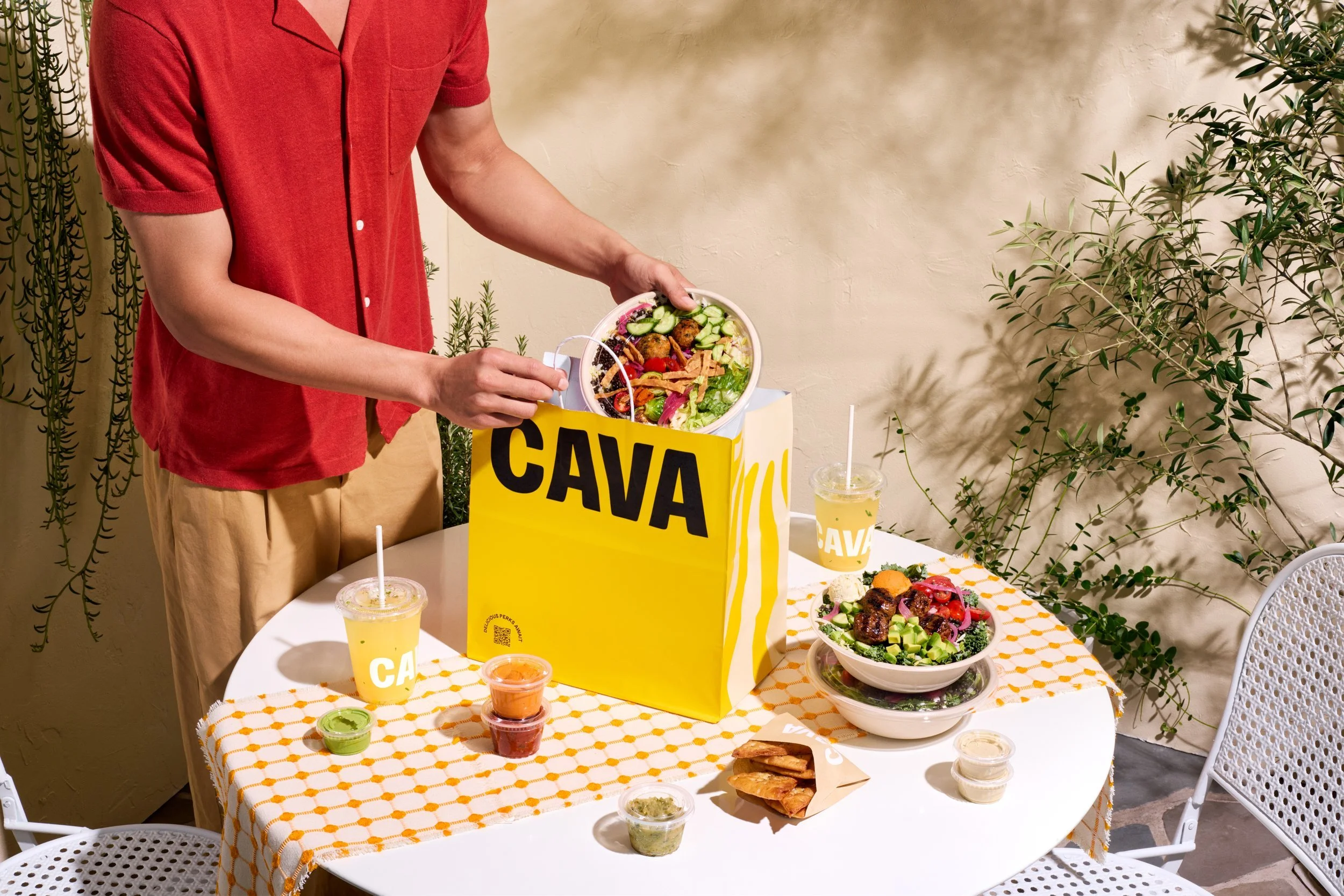 24-08 2944-36B DBG_CAV TO-GO BAG.JPG