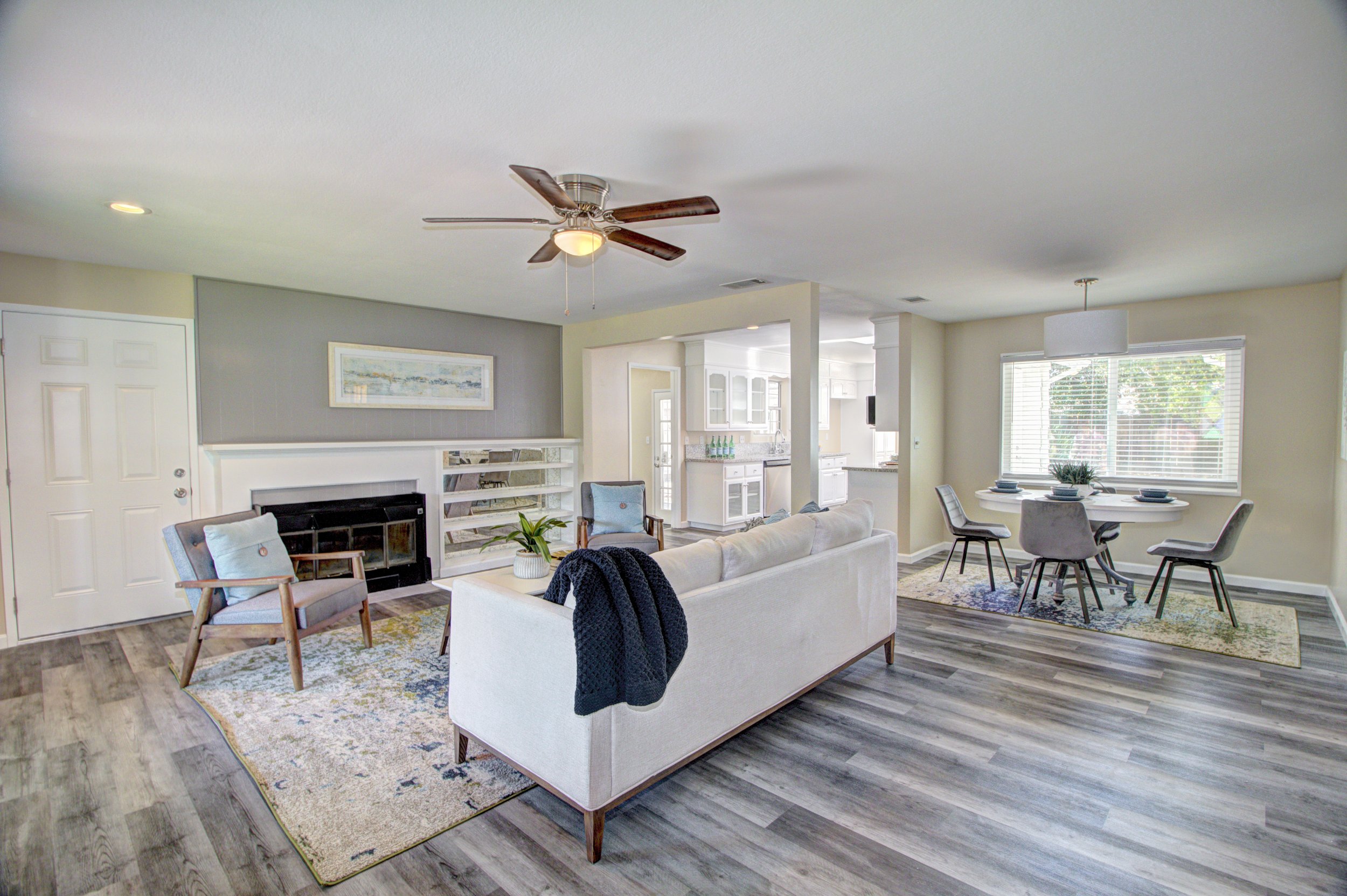 IMG_9684_85_86_87_88_90_Fusion-Interior.jpg