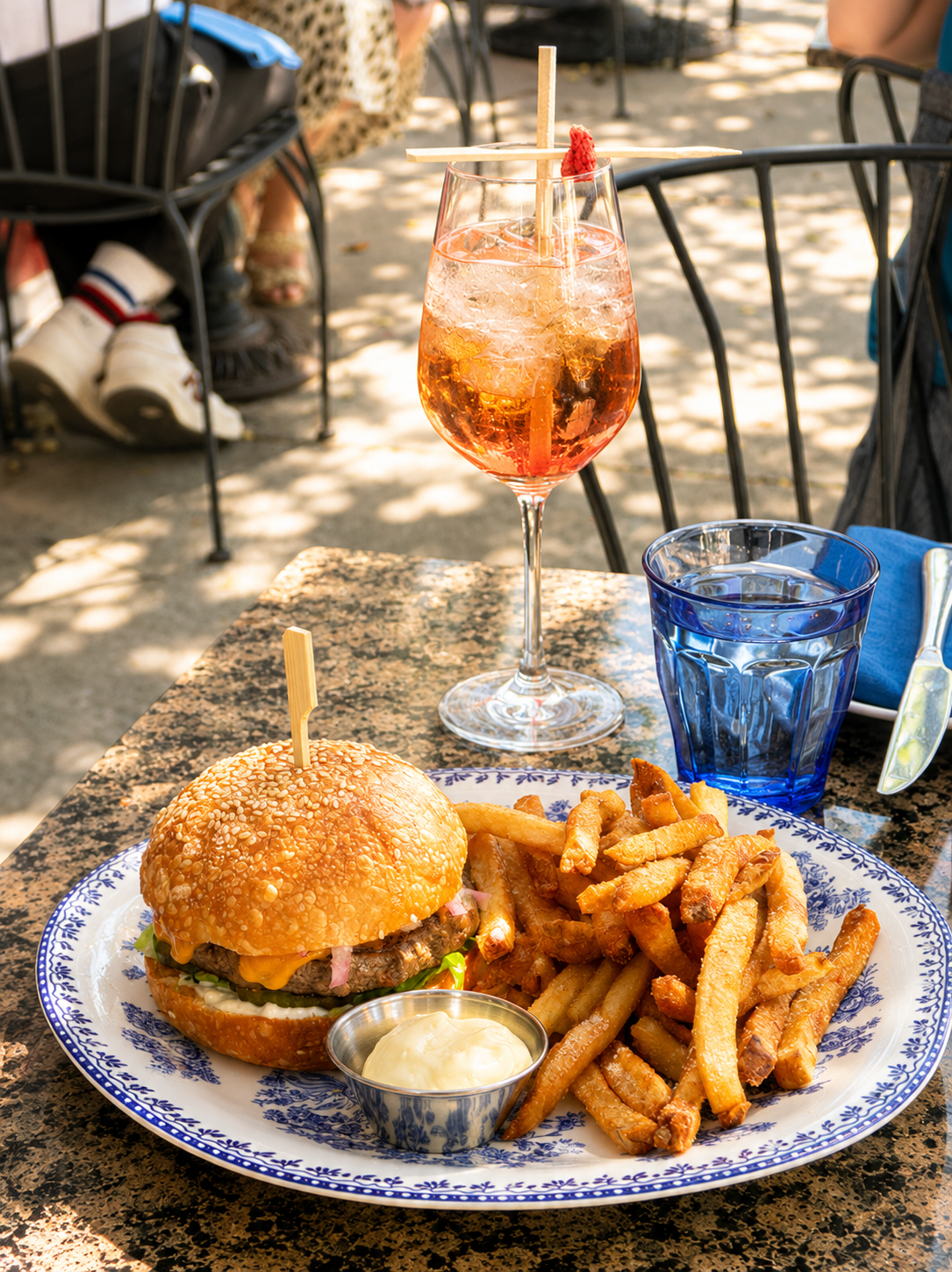 Bar Parisette Happy Hour - cheeseburger named one of the best in Chicago
